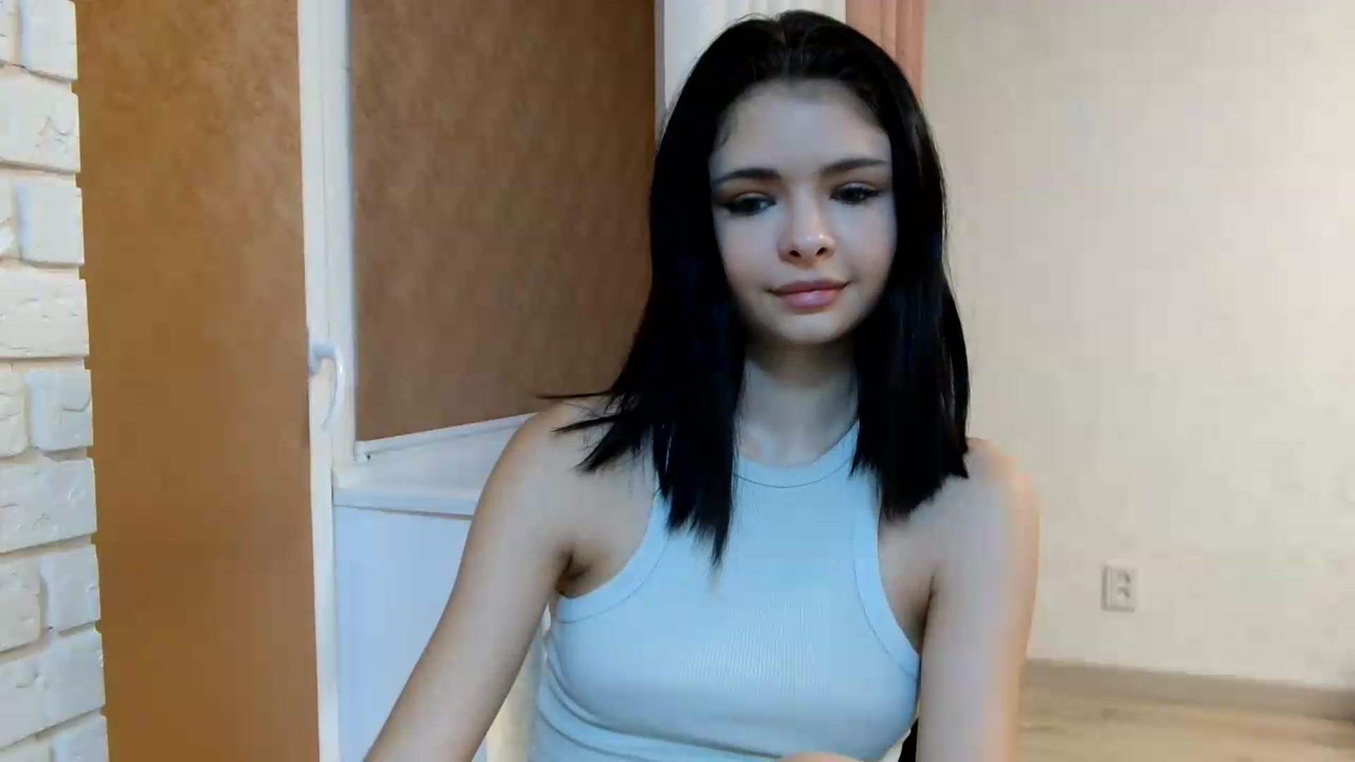 Gallery image thumbnail from Littlekitty19's myfreecams stream on, 08/06/2026, 22:23 image 2 of 20