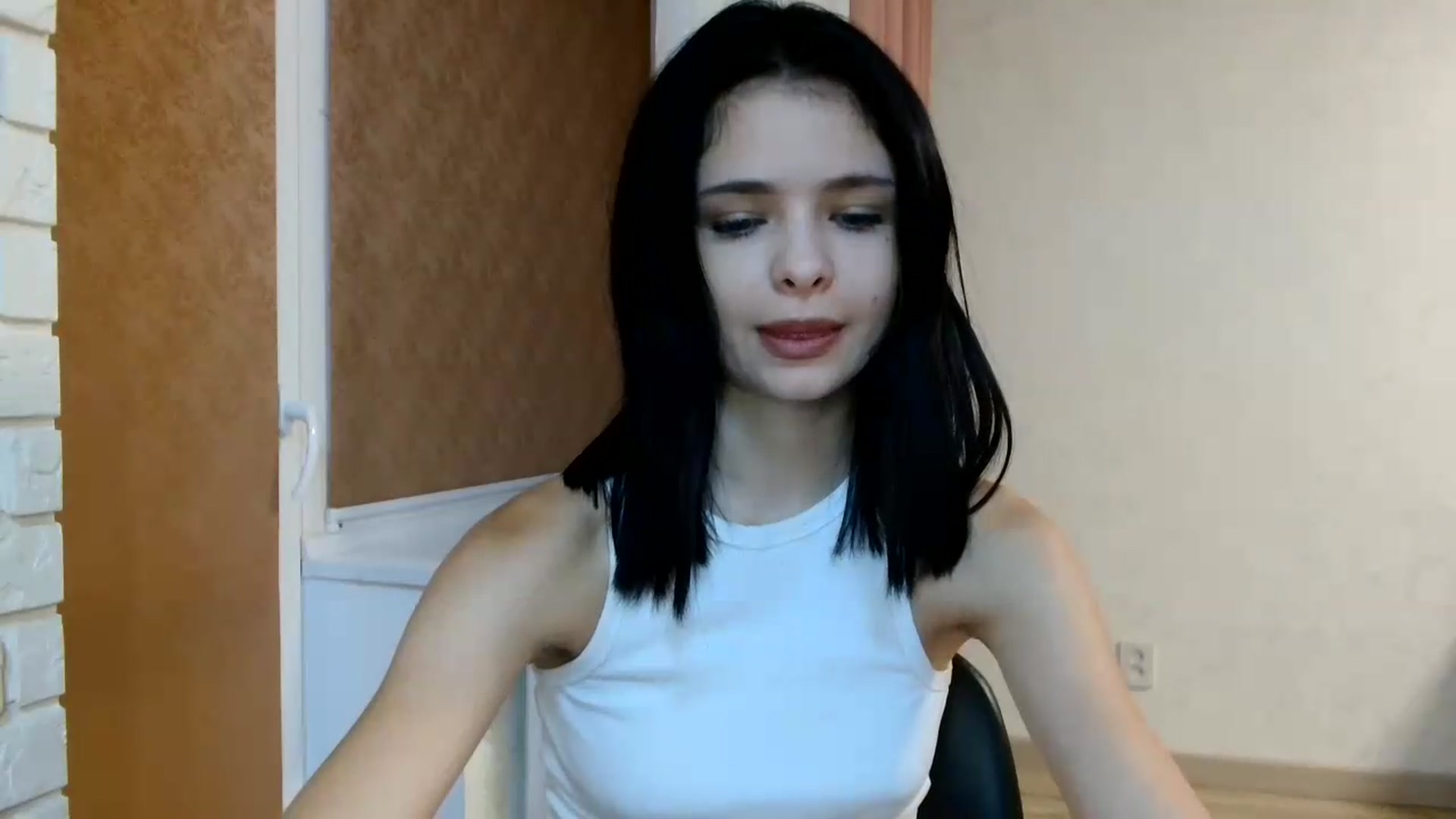 Gallery image thumbnail from Littlekitty19's myfreecams stream on, 08/09/2026, 02:06 image 18 of 20