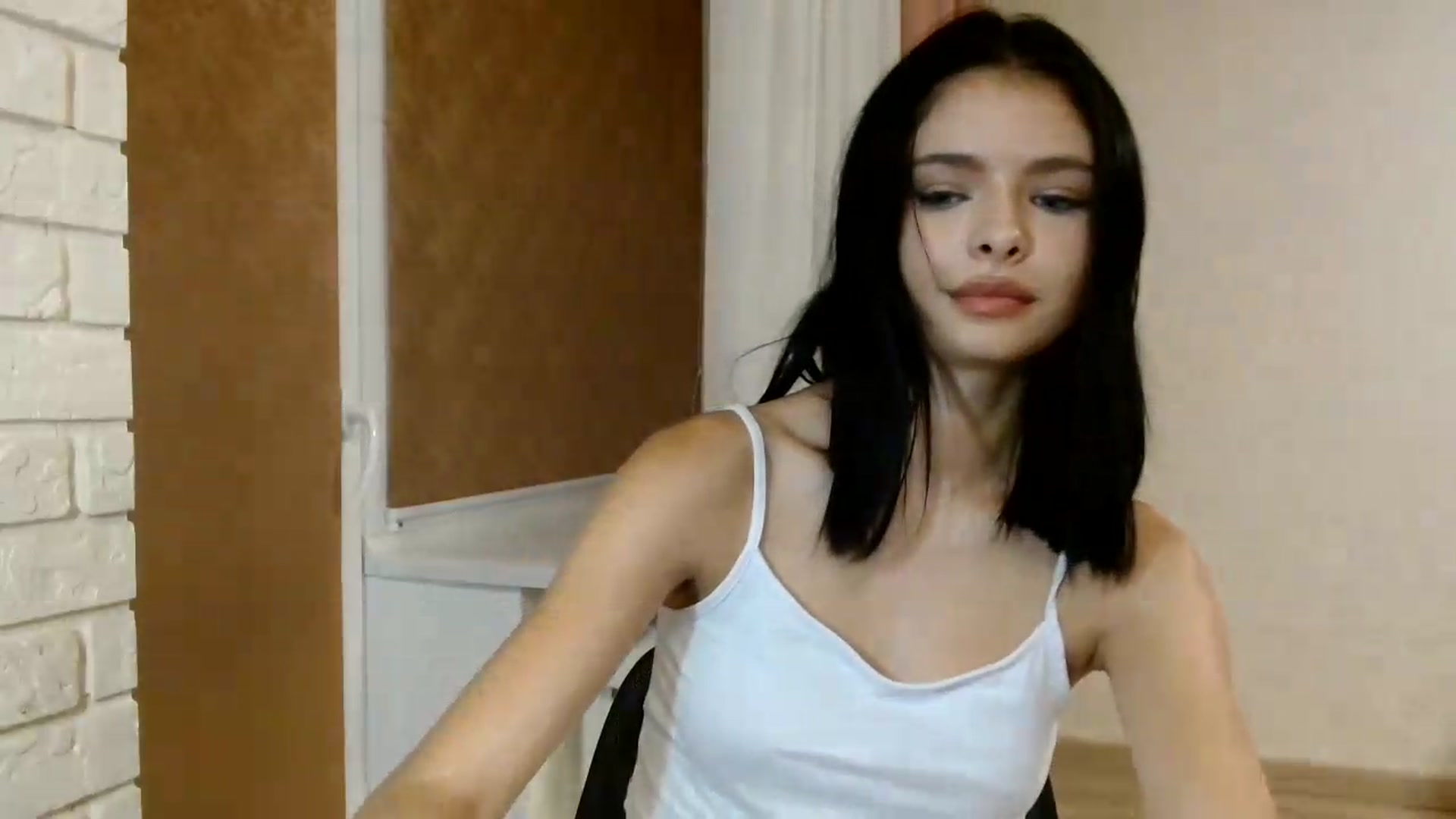 Gallery image thumbnail from Littlekitty19's myfreecams stream on, 08/09/2026, 19:38 image 15 of 20