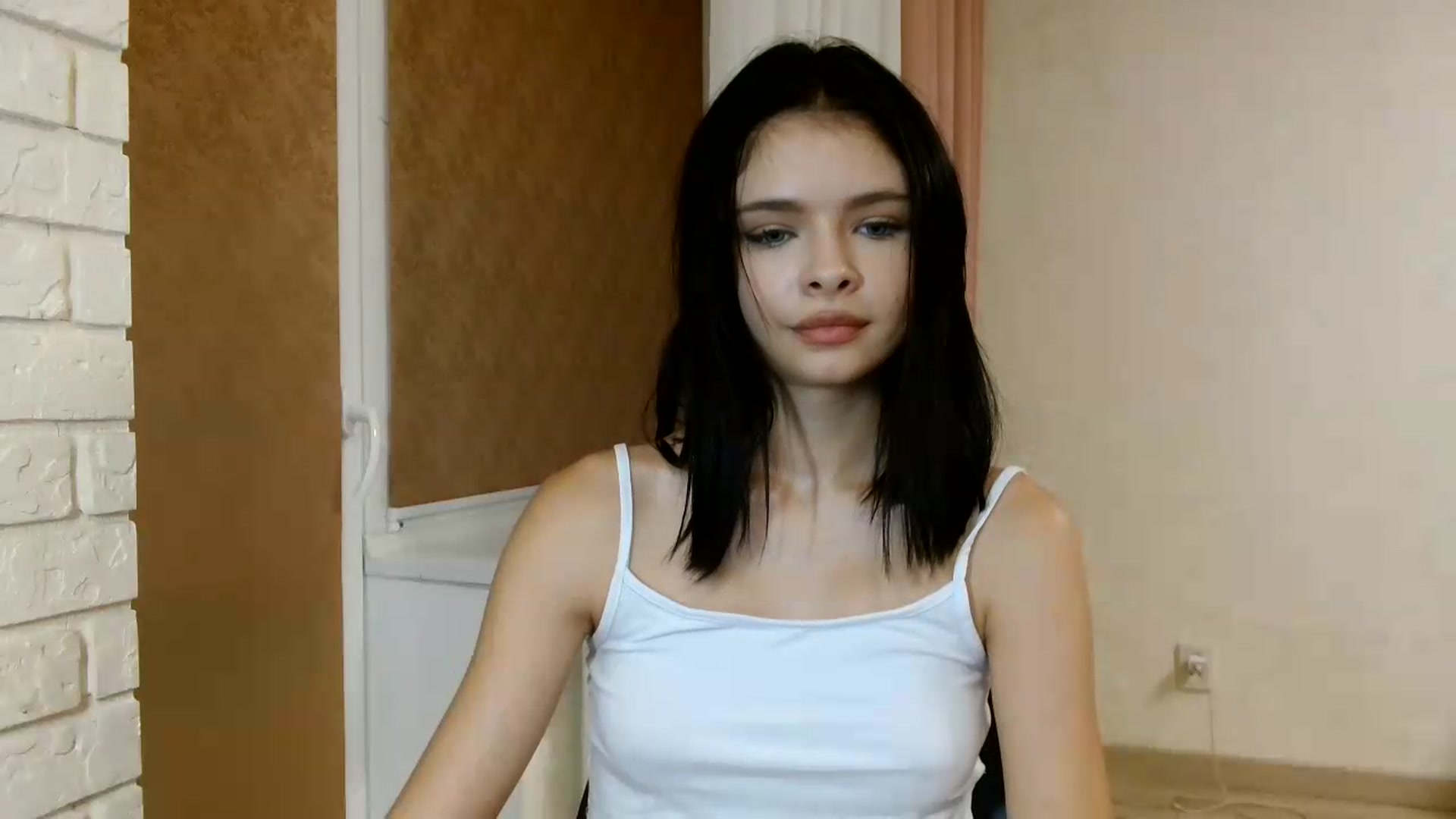 Gallery image thumbnail from Littlekitty19's myfreecams stream on, 08/09/2026, 19:38 image 13 of 20