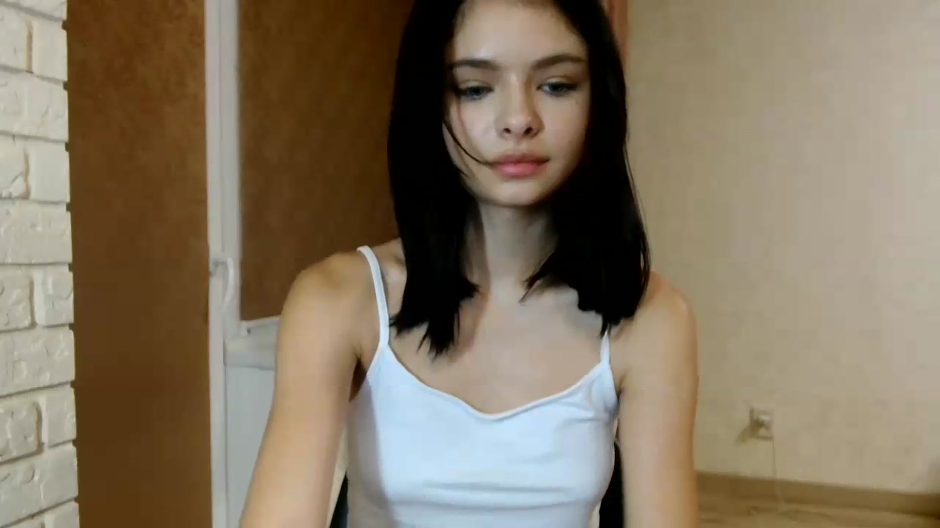 Gallery image thumbnail from Littlekitty19's myfreecams stream on, 08/09/2026, 22:19 image 6 of 20