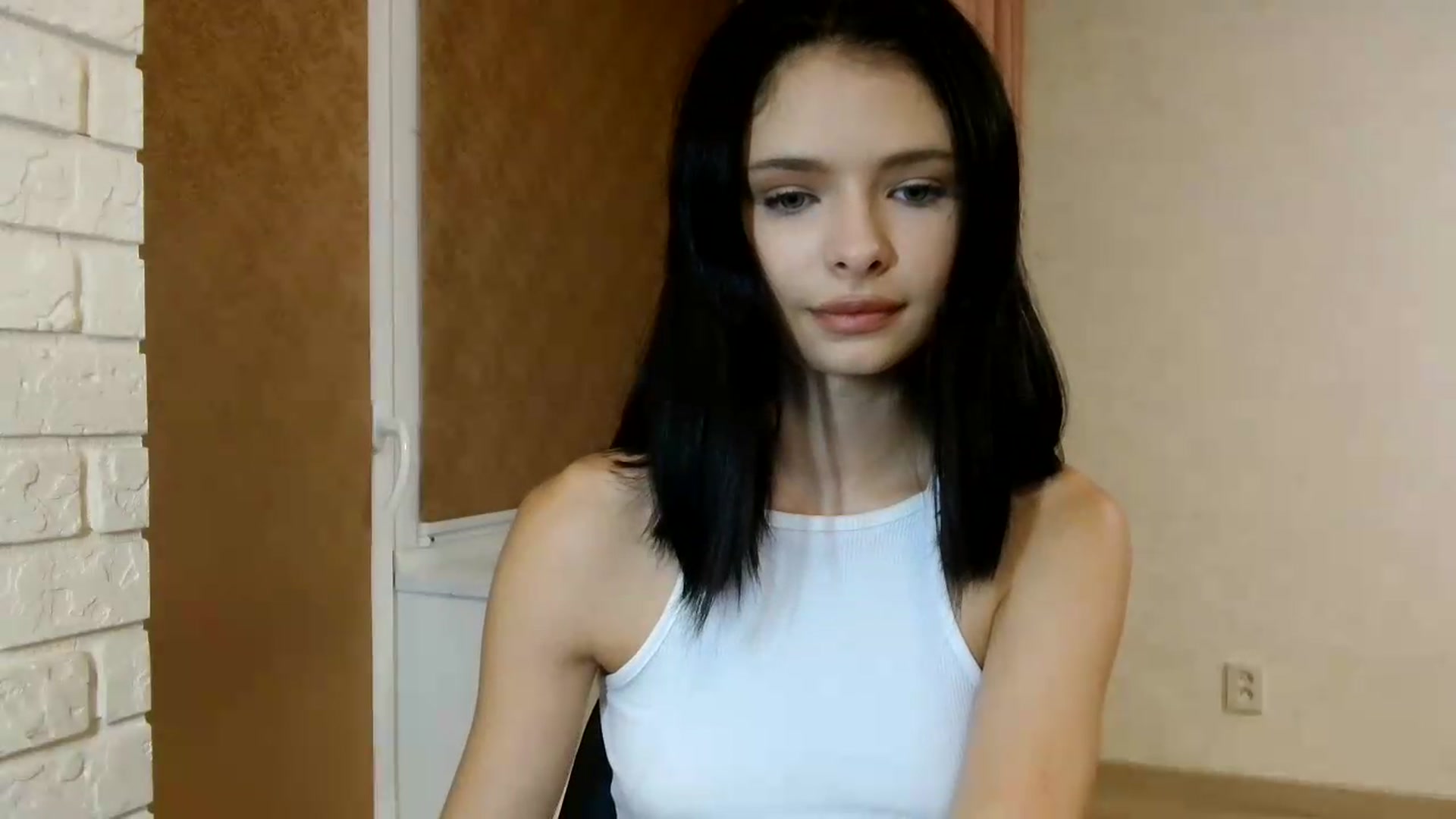 Gallery image thumbnail from Littlekitty19's myfreecams stream on, 08/10/2026, 18:44 image 6 of 20