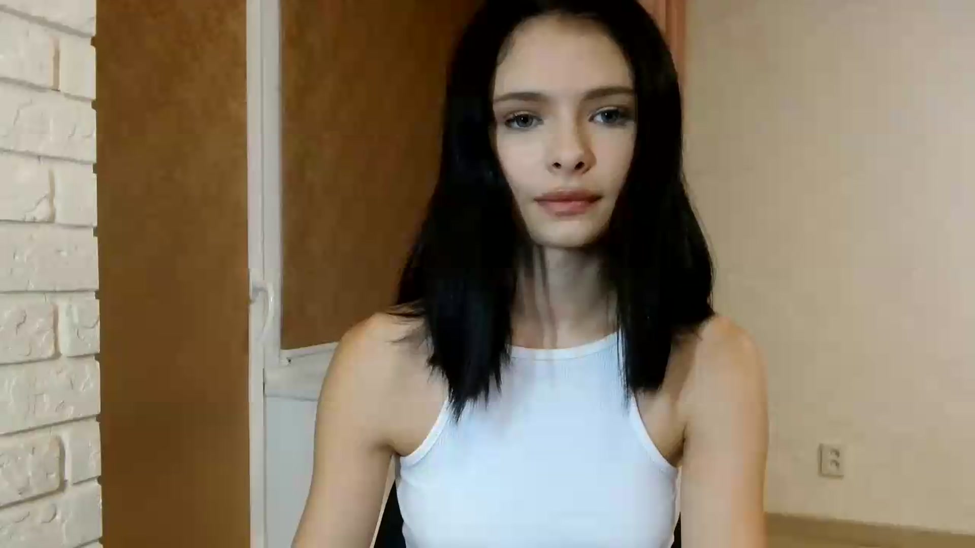 Gallery image thumbnail from Littlekitty19's myfreecams stream on, 08/10/2026, 18:44 image 5 of 20