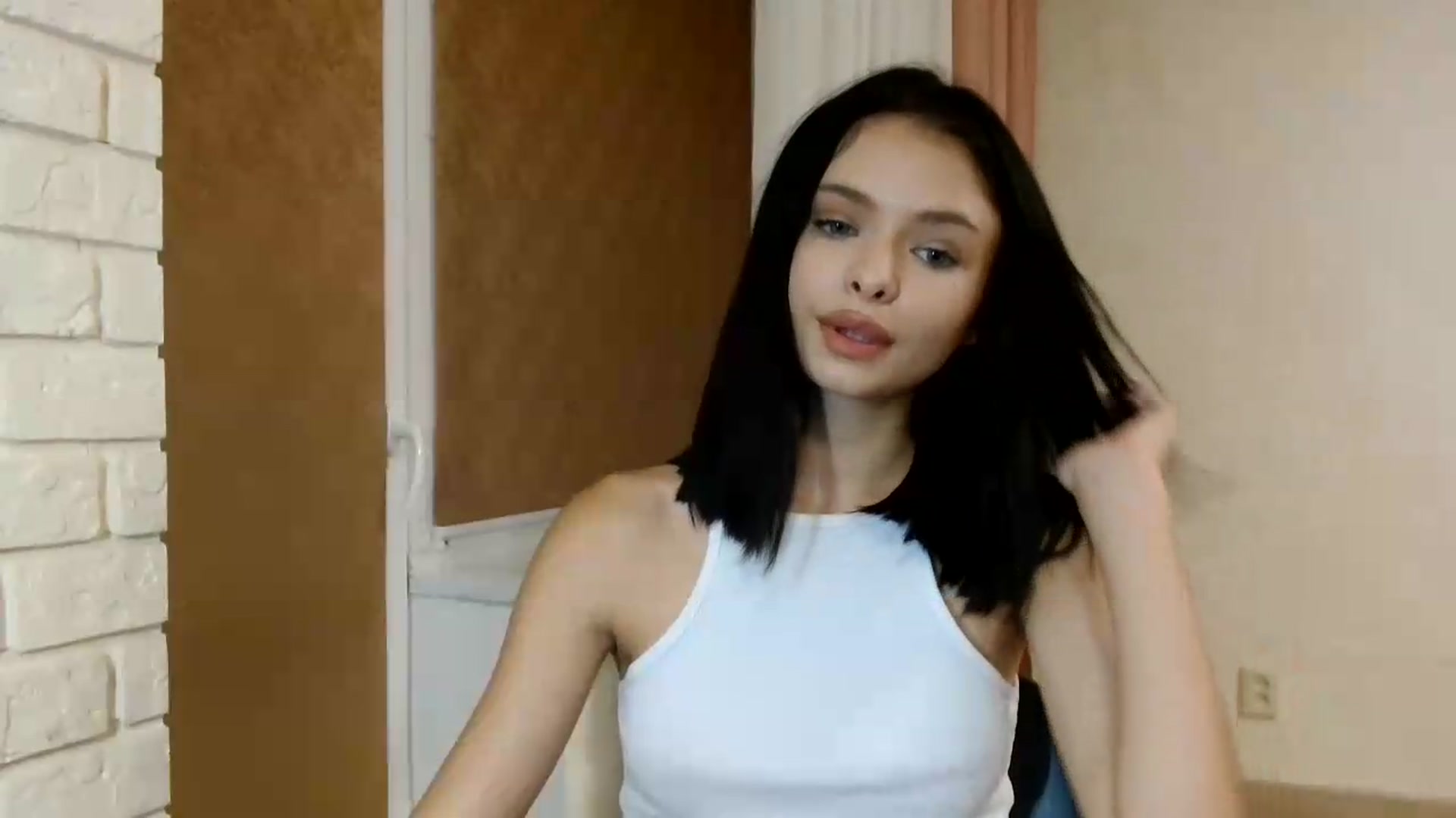 Gallery image thumbnail from Littlekitty19's myfreecams stream on, 08/10/2026, 19:44 image 7 of 20