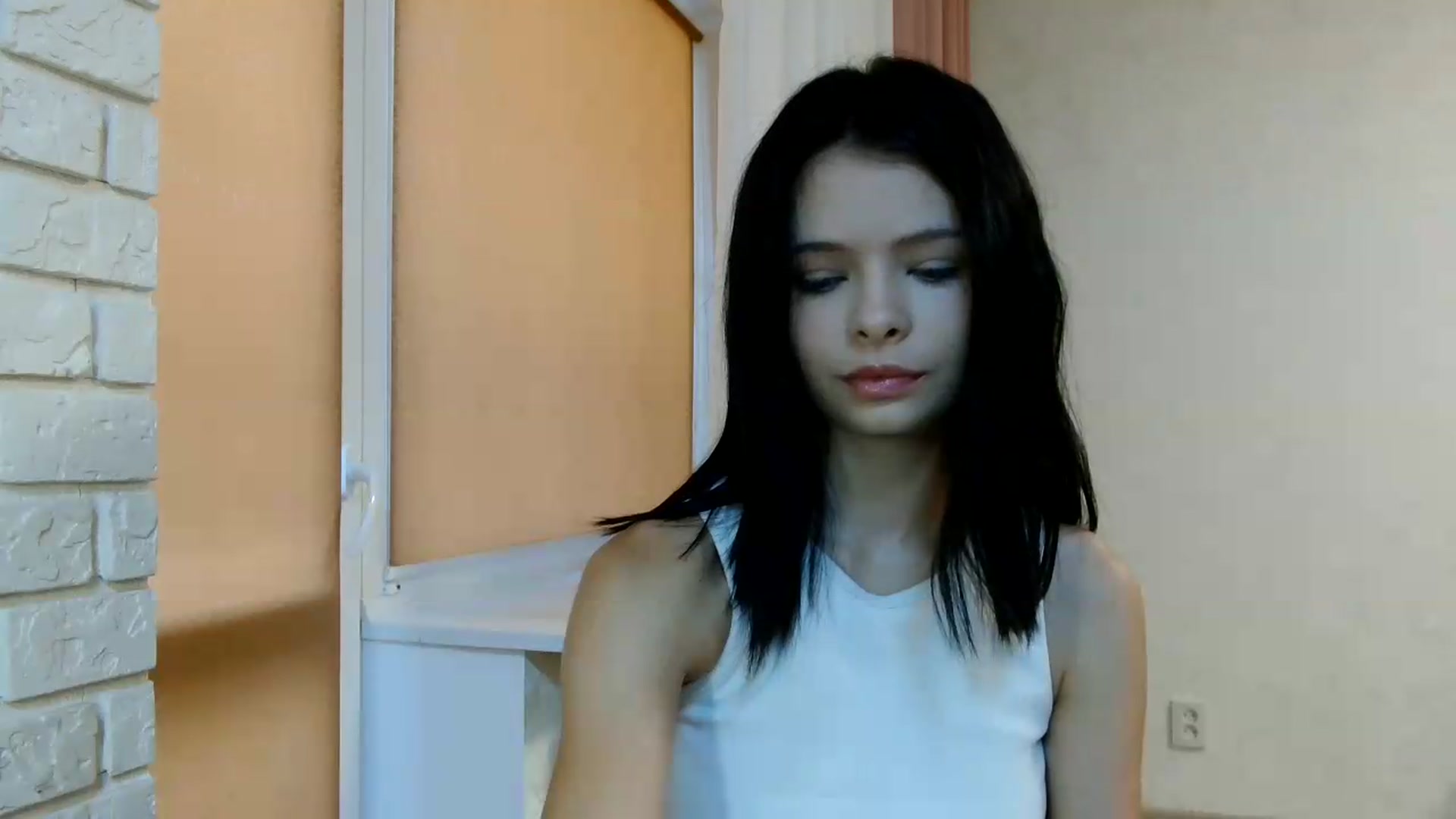 Gallery image thumbnail from Littlekitty19's myfreecams stream on, 08/18/2026, 10:03 image 6 of 20