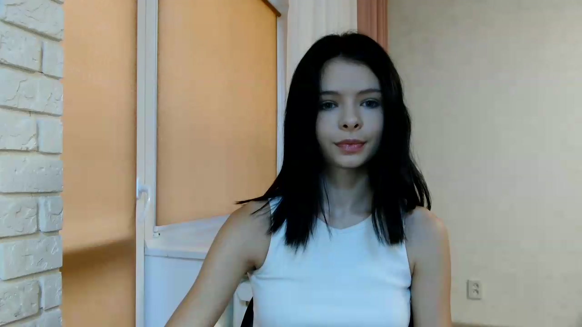 Gallery image thumbnail from Littlekitty19's myfreecams stream on, 08/18/2026, 10:03 image 4 of 20