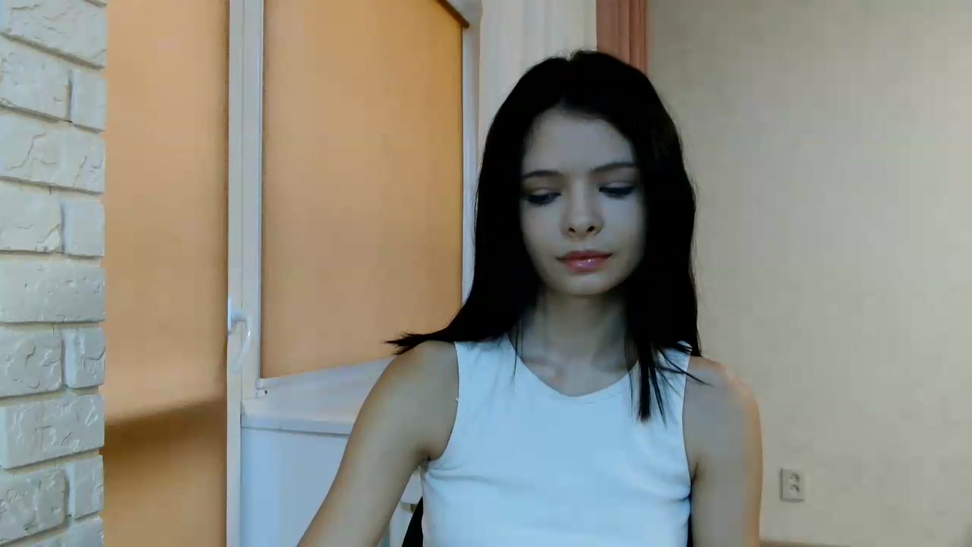 Gallery image thumbnail from Littlekitty19's myfreecams stream on, 08/18/2026, 10:03 image 13 of 20