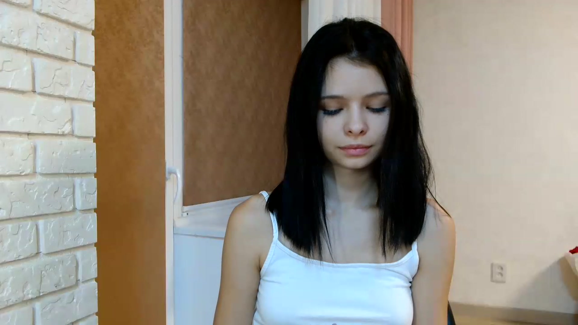 Gallery image thumbnail from Littlekitty19's myfreecams stream on, 08/18/2026, 21:32 image 3 of 20