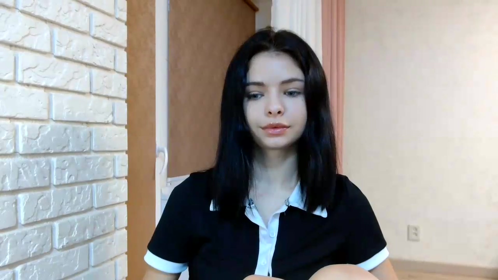 Gallery image thumbnail from Littlekitty19's myfreecams stream on, 08/21/2026, 03:17 image 11 of 20