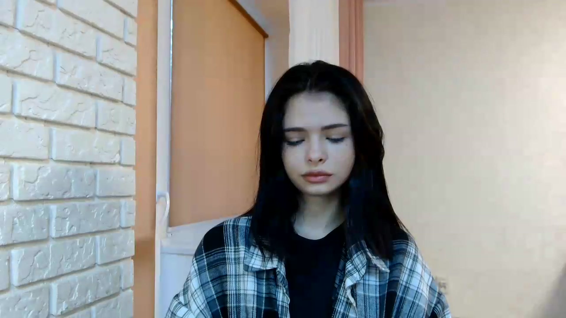 Gallery image thumbnail from Littlekitty19's myfreecams stream on, 08/23/2026, 07:03 image 2 of 20