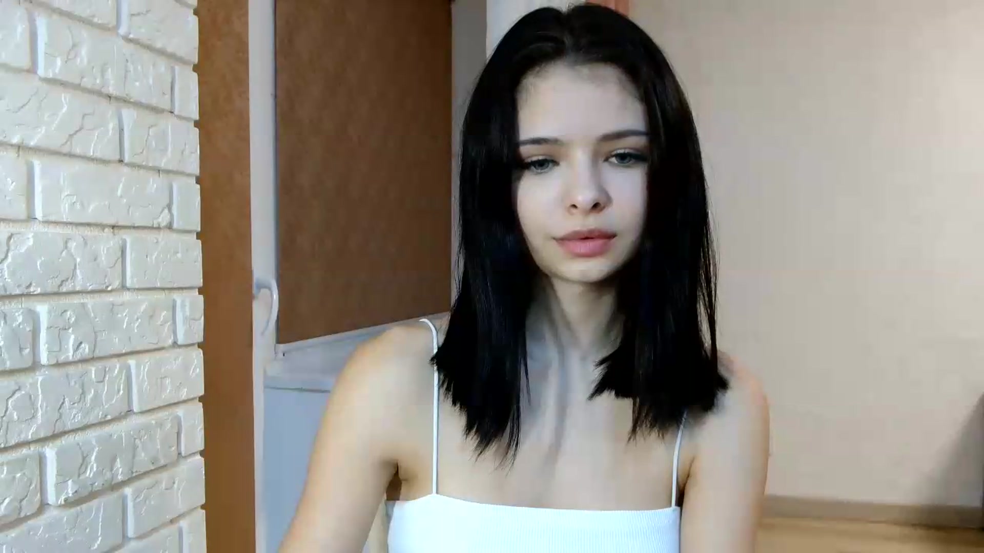 Gallery image thumbnail from Littlekitty19's myfreecams stream on, 08/29/2026, 22:24 image 14 of 20