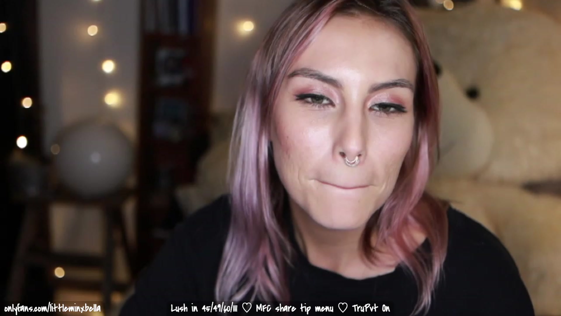 Gallery image thumbnail from Littleminx's myfreecams stream on, 12/06/2022, 04:47 image 3 of 20