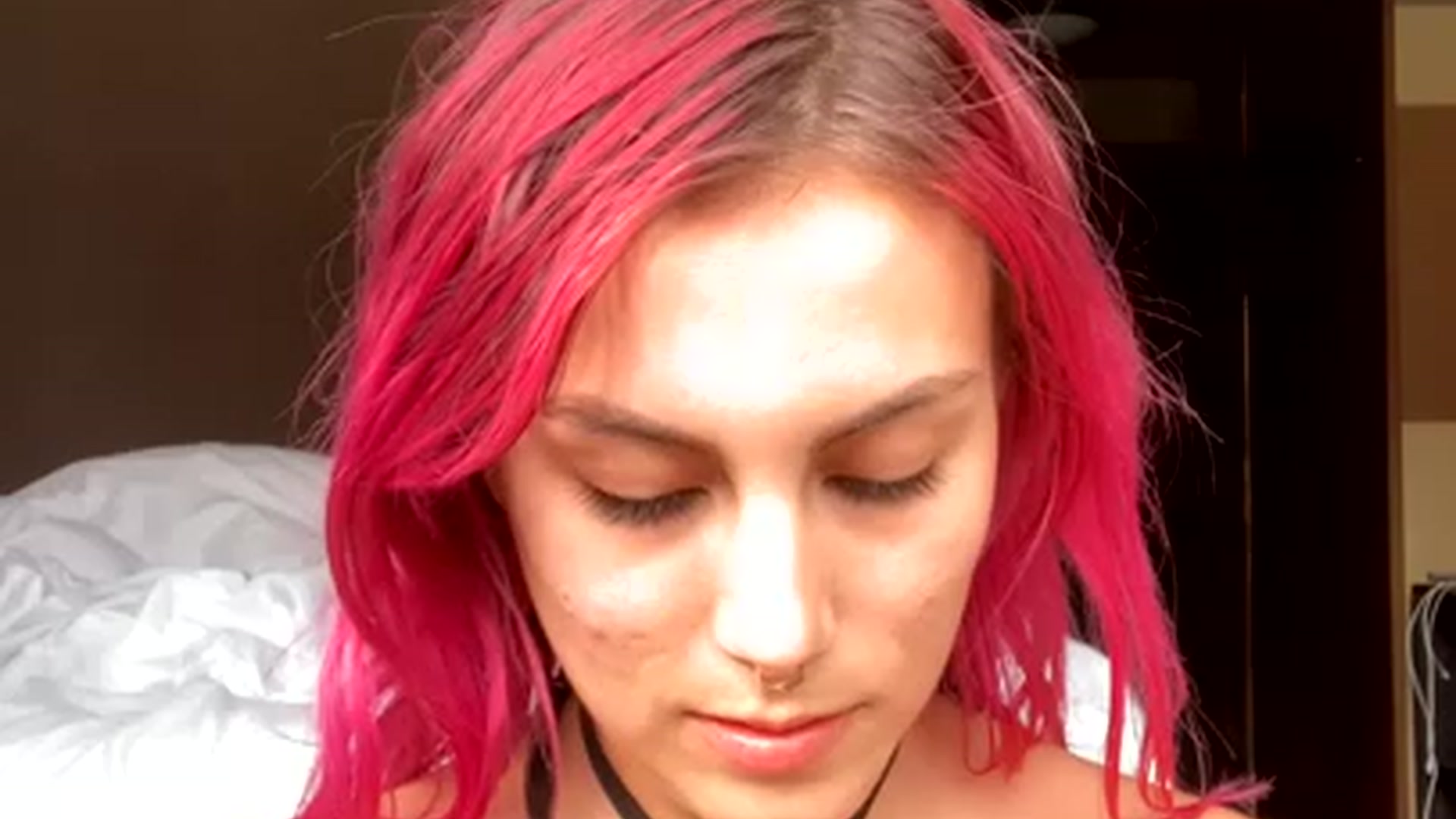 Gallery image thumbnail from Littleminx's myfreecams stream on, 12/12/2022, 17:25 image 6 of 20