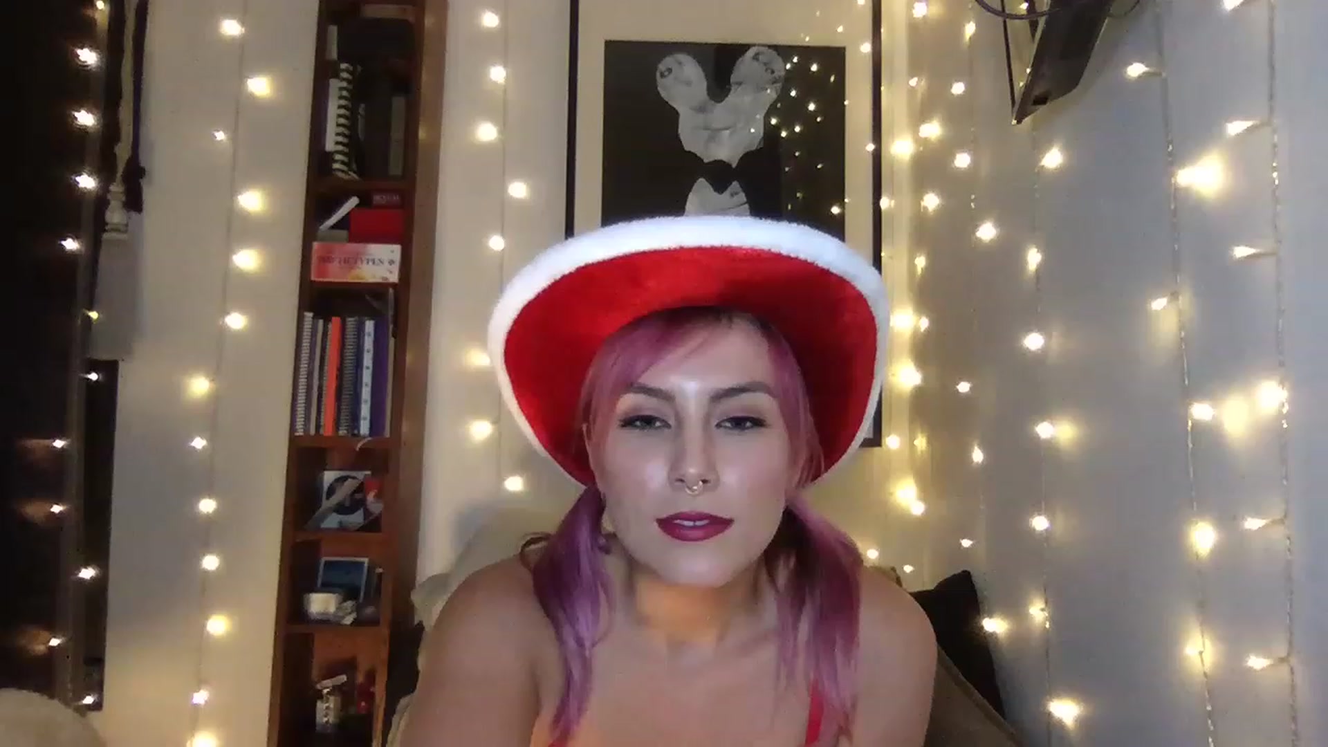Gallery image thumbnail from Littleminx's myfreecams stream on, 12/20/2022, 05:40 image 3 of 20