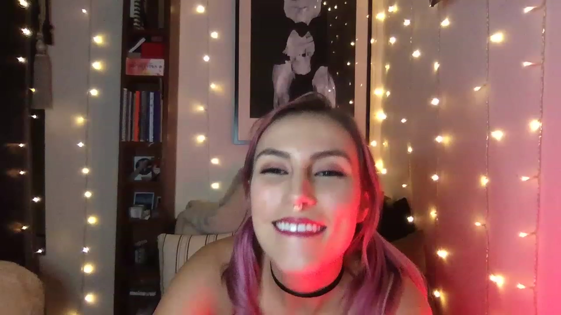 Gallery image thumbnail from Littleminx's myfreecams stream on, 12/20/2022, 05:40 image 13 of 20