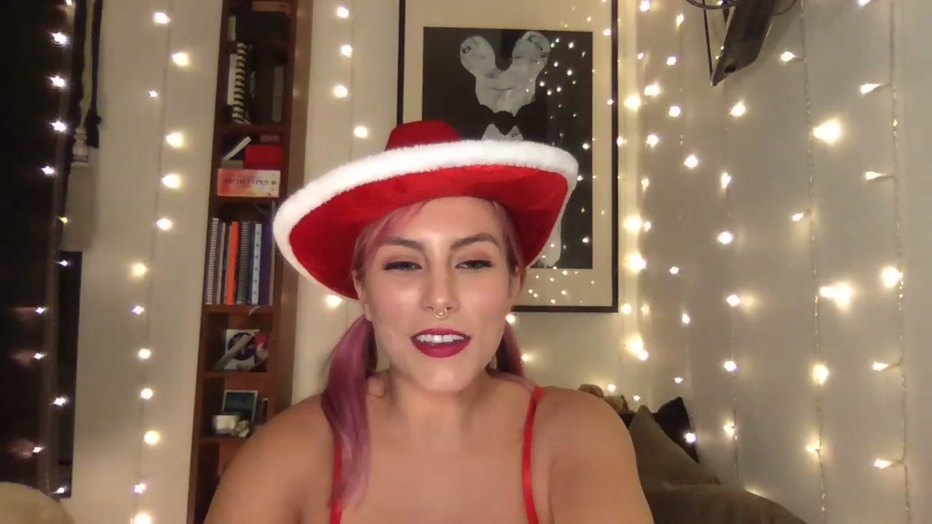 Gallery image thumbnail from Littleminx's myfreecams stream on, 12/20/2022, 05:40 image 1 of 20