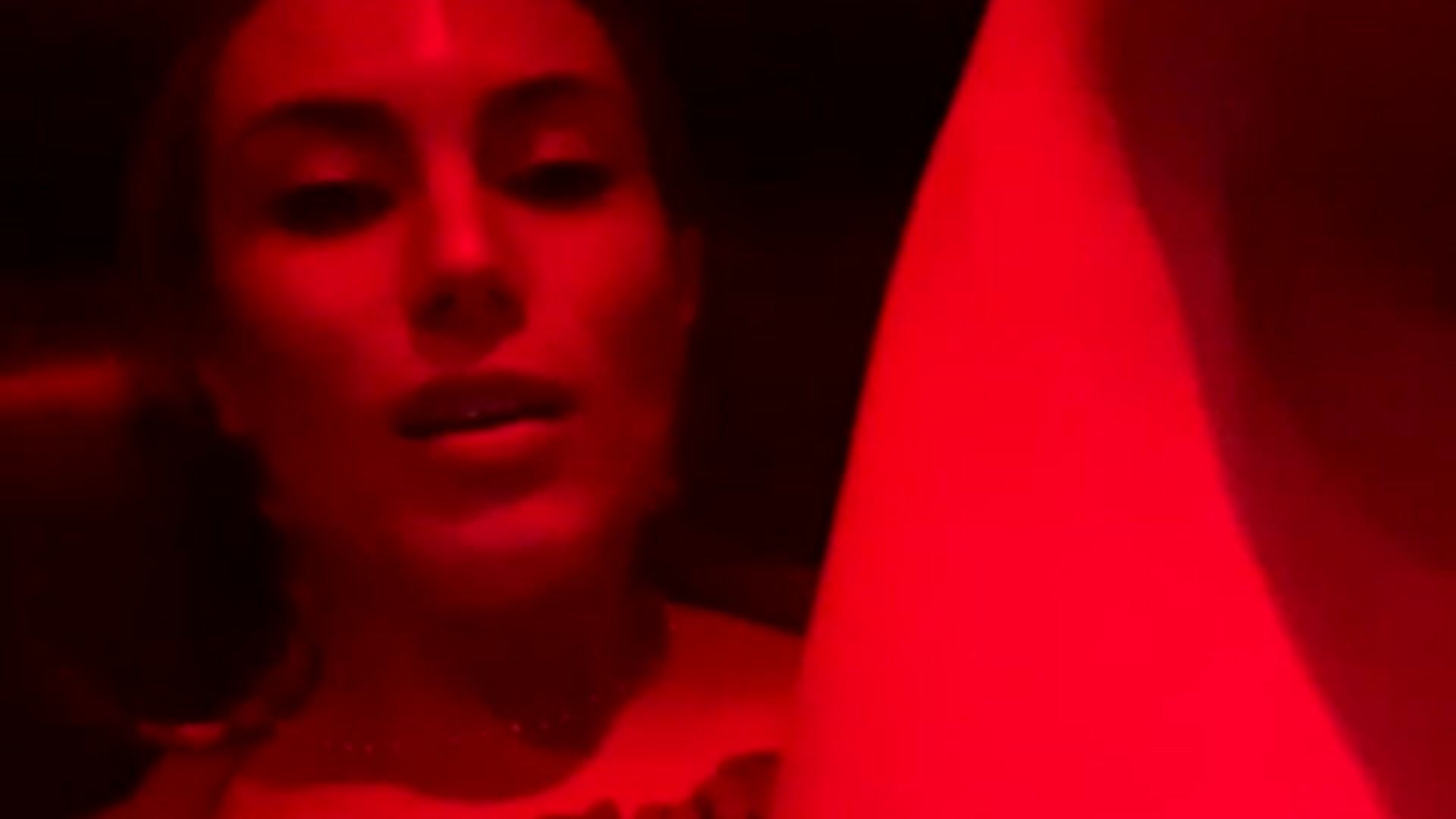 Gallery image thumbnail from Littleminx's myfreecams stream on, 04/20/2023, 08:45 image 18 of 20