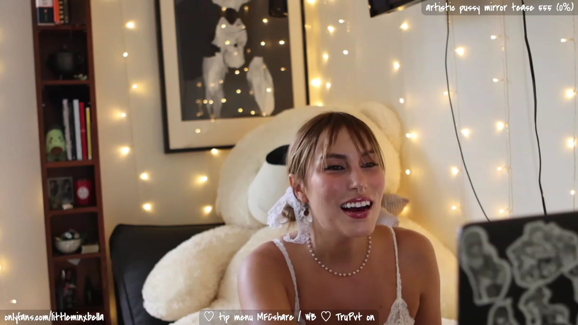 Gallery image thumbnail from Littleminx's myfreecams stream on, 07/18/2023, 03:07 image 2 of 20
