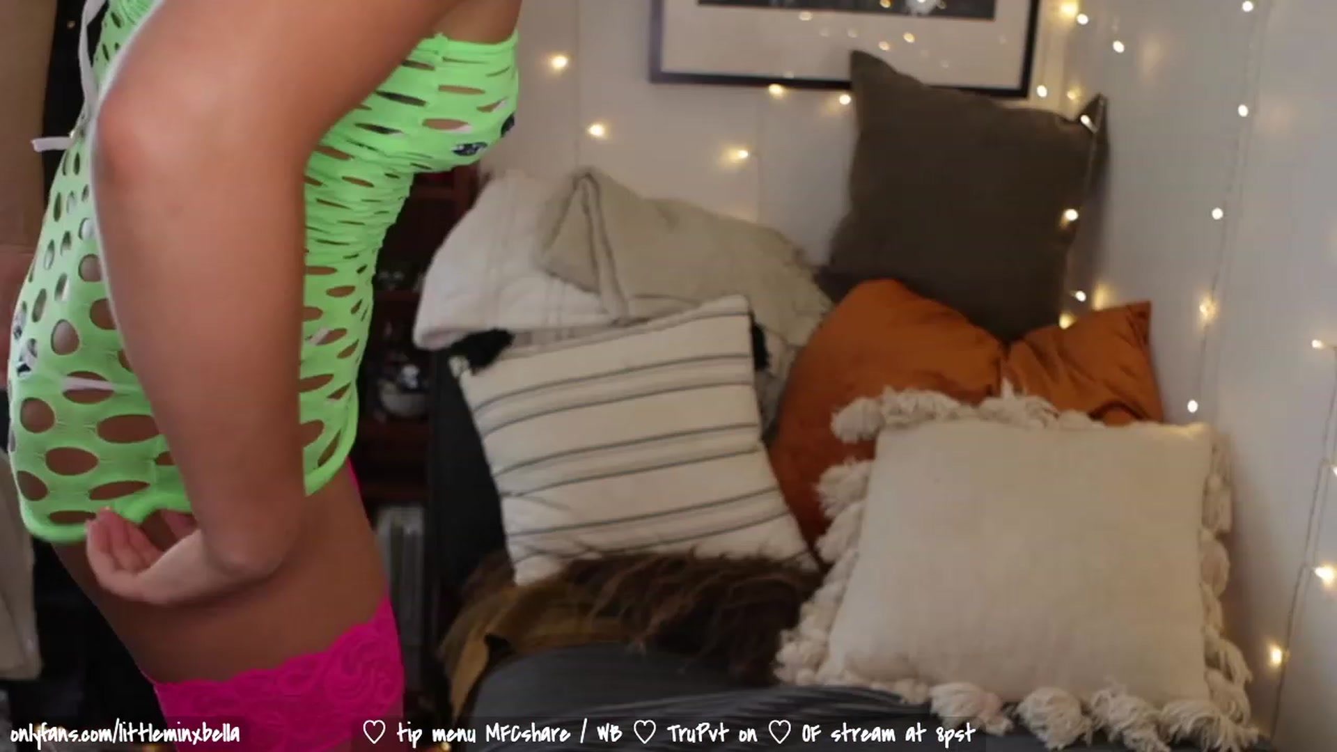 Gallery image thumbnail from Littleminx's myfreecams stream on, 07/25/2023, 02:05 image 6 of 20