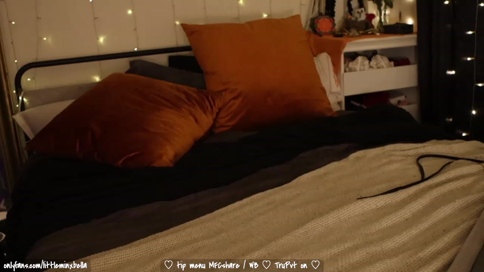 Gallery image thumbnail from Littleminx's myfreecams stream on, 01/23/2024, 04:59 image 10 of 20