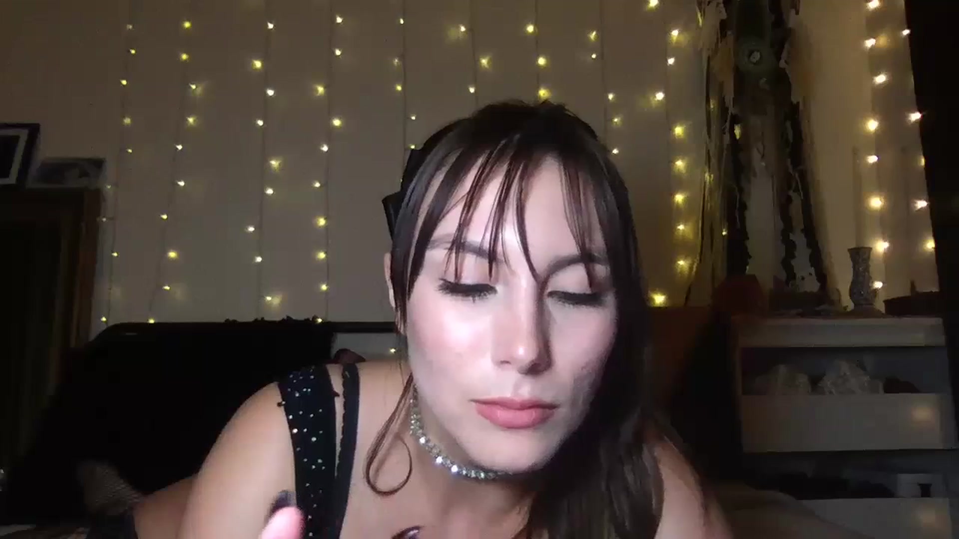Gallery image thumbnail from Littleminx's myfreecams stream on, 03/12/2024, 03:05 image 10 of 20