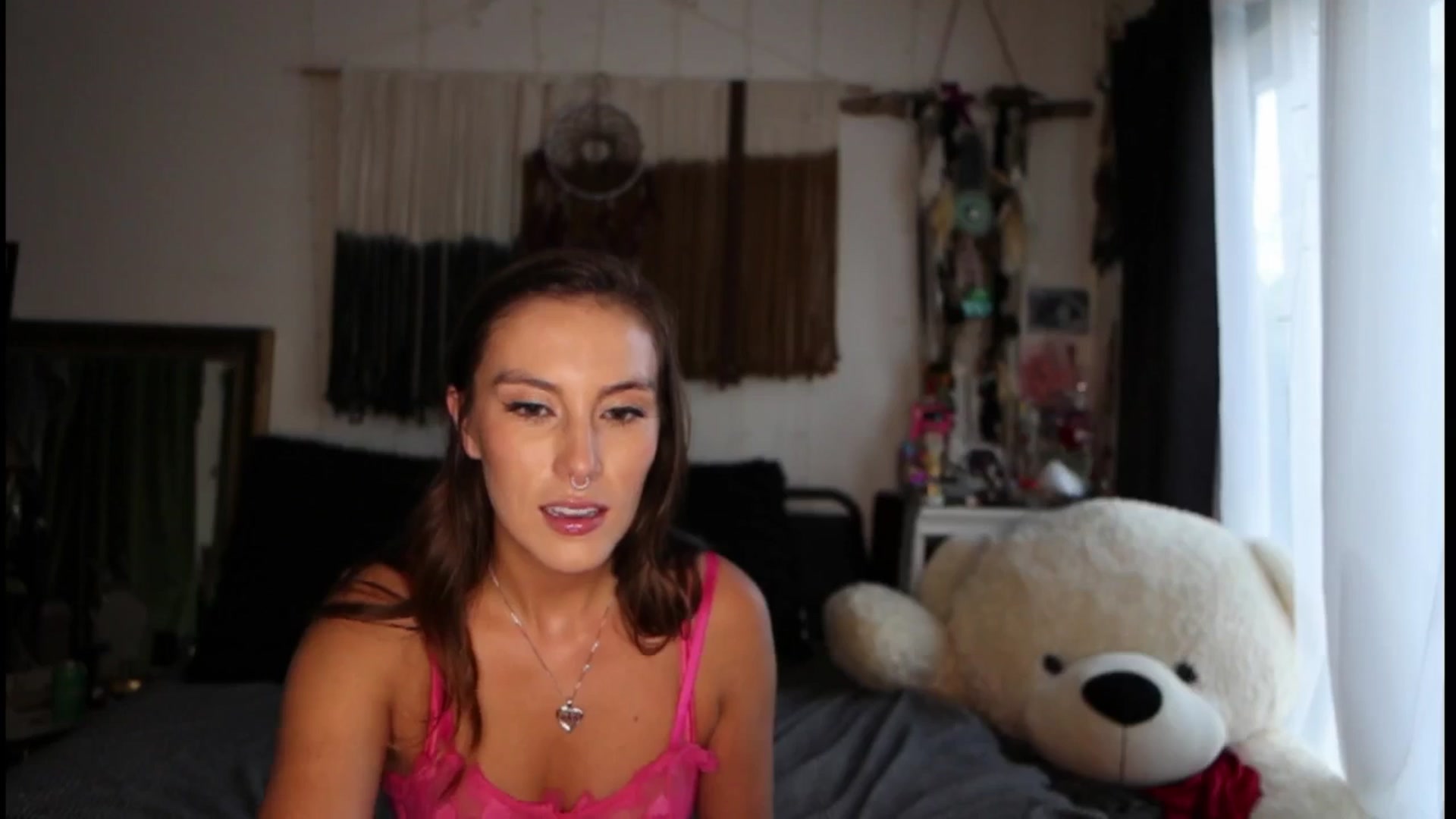 Gallery image thumbnail from Littleminx's myfreecams stream on, 09/09/2025, 02:06 image 15 of 20