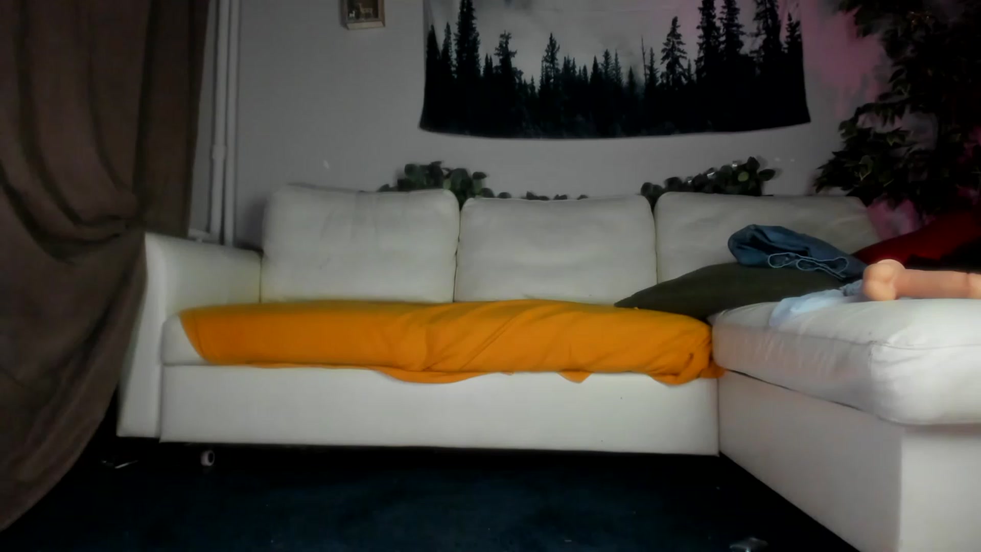 Gallery image thumbnail from Littlewetgirl's myfreecams stream on, 04/29/2023, 15:27 image 15 of 20
