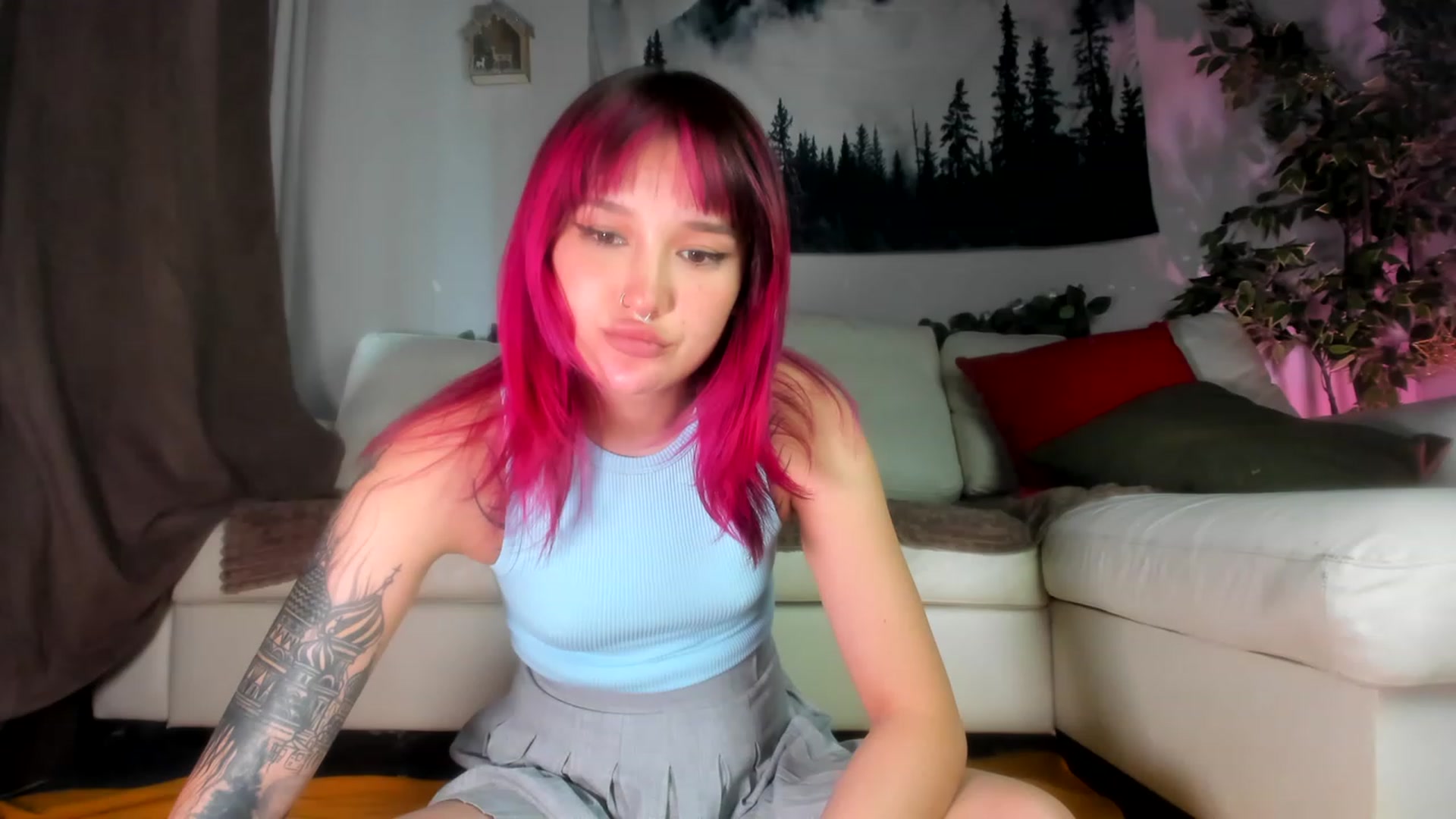 Gallery image thumbnail from Littlewetgirl's myfreecams stream on, 05/14/2023, 09:14 image 12 of 20