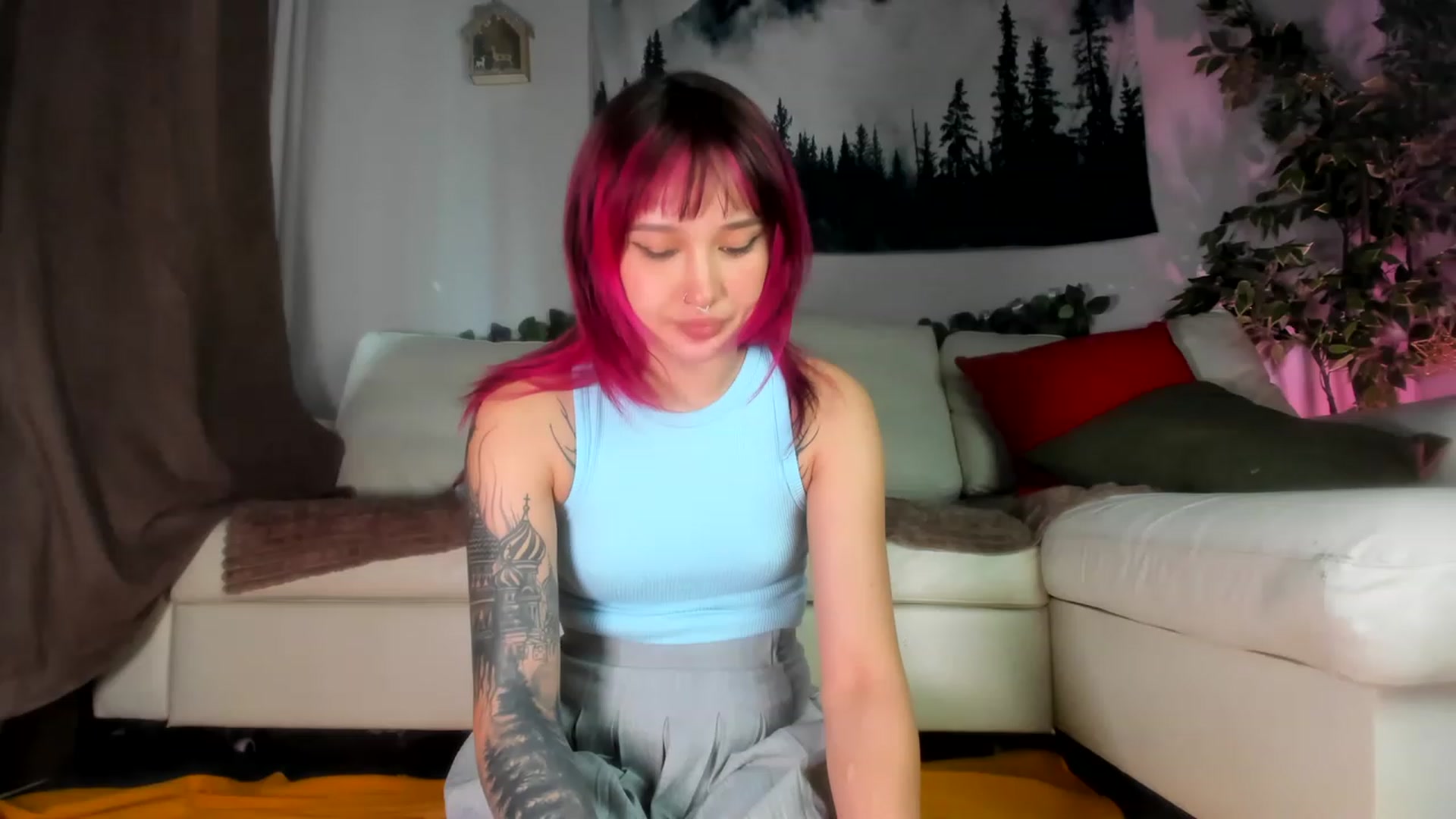 Gallery image thumbnail from Littlewetgirl's myfreecams stream on, 05/14/2023, 09:14 image 2 of 20