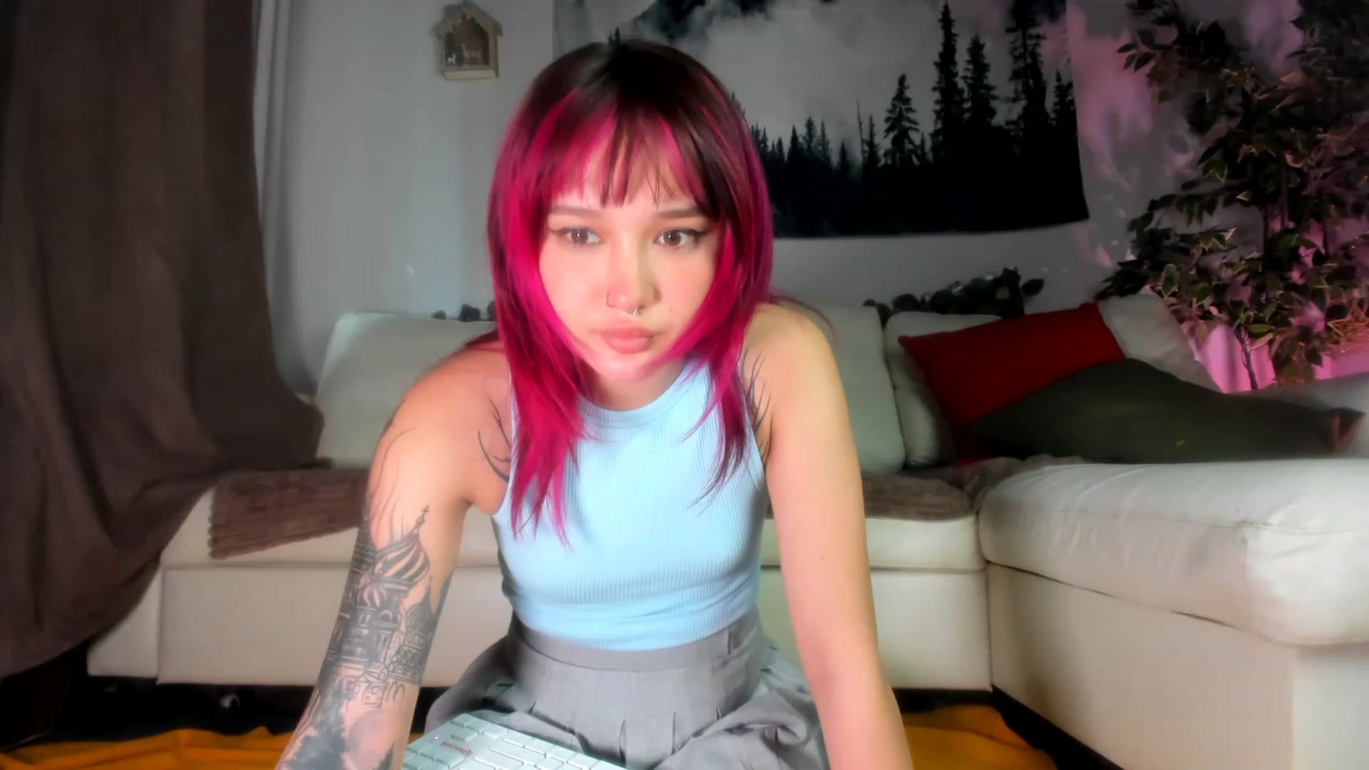 Gallery image thumbnail from Littlewetgirl's myfreecams stream on, 05/14/2023, 09:14 image 4 of 20