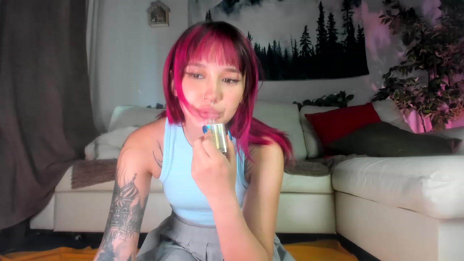 Gallery image thumbnail from Littlewetgirl's myfreecams stream on, 05/14/2023, 09:14 image 8 of 20