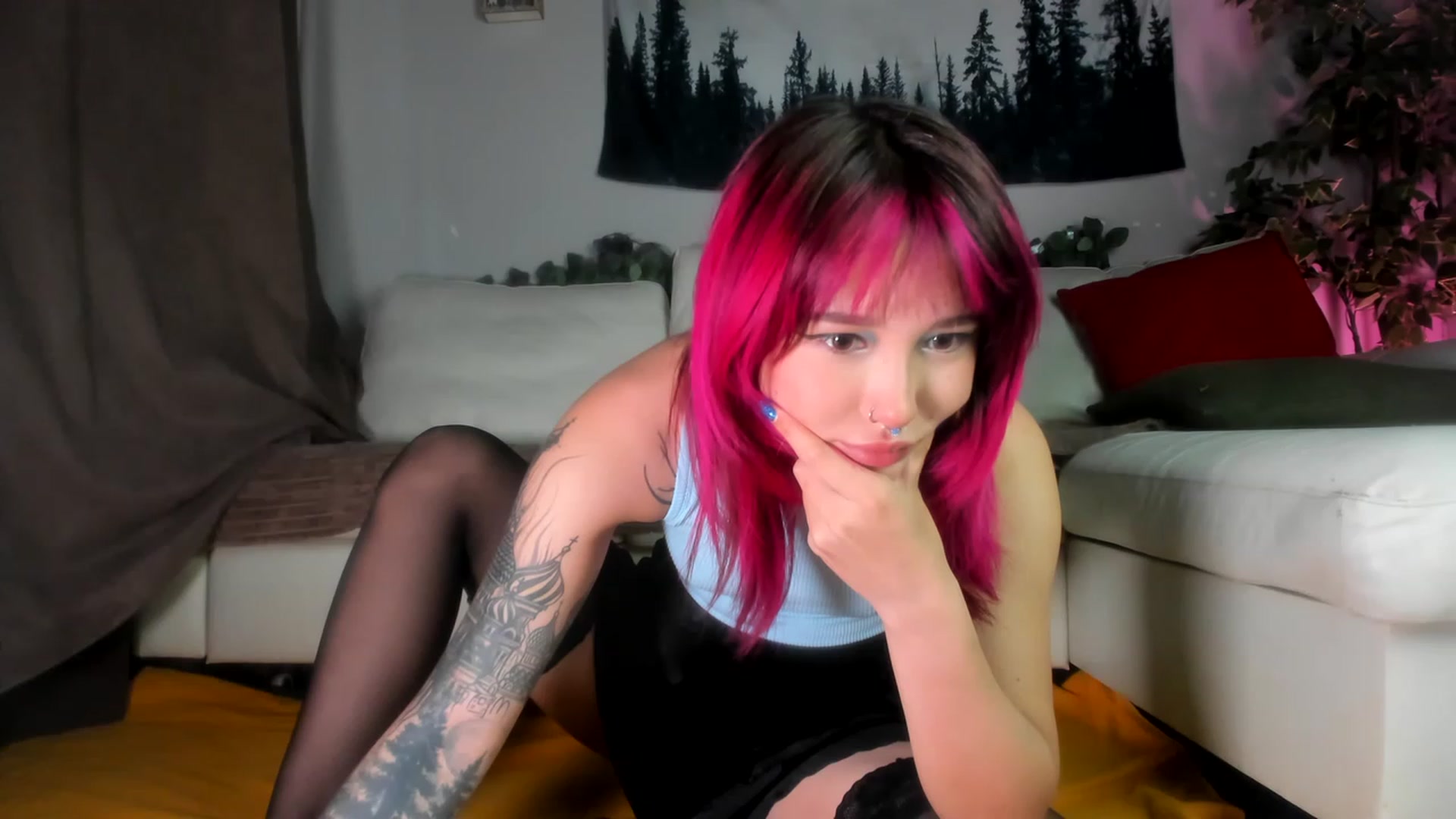 Gallery image thumbnail from Littlewetgirl's myfreecams stream on, 05/15/2023, 11:39 image 3 of 20