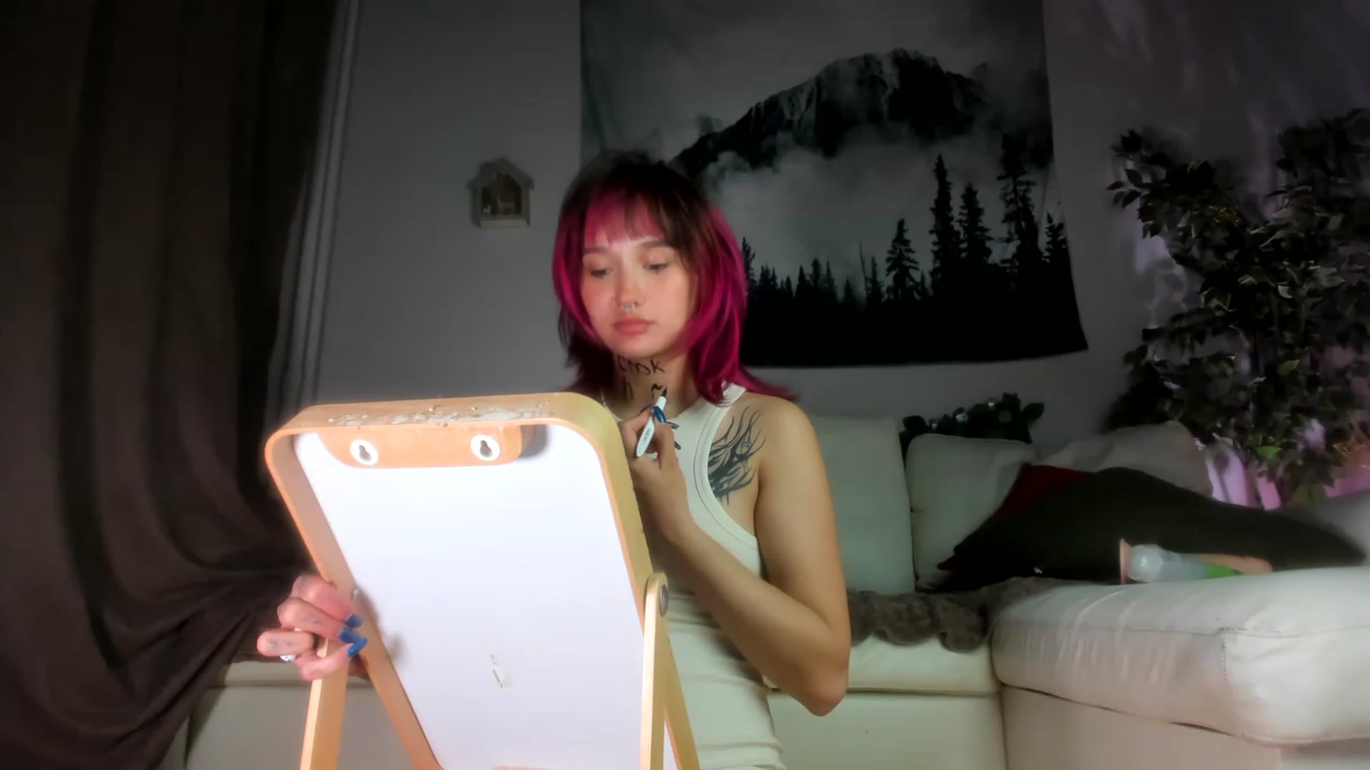 Gallery image thumbnail from Littlewetgirl's myfreecams stream on, 05/20/2023, 15:56 image 6 of 20