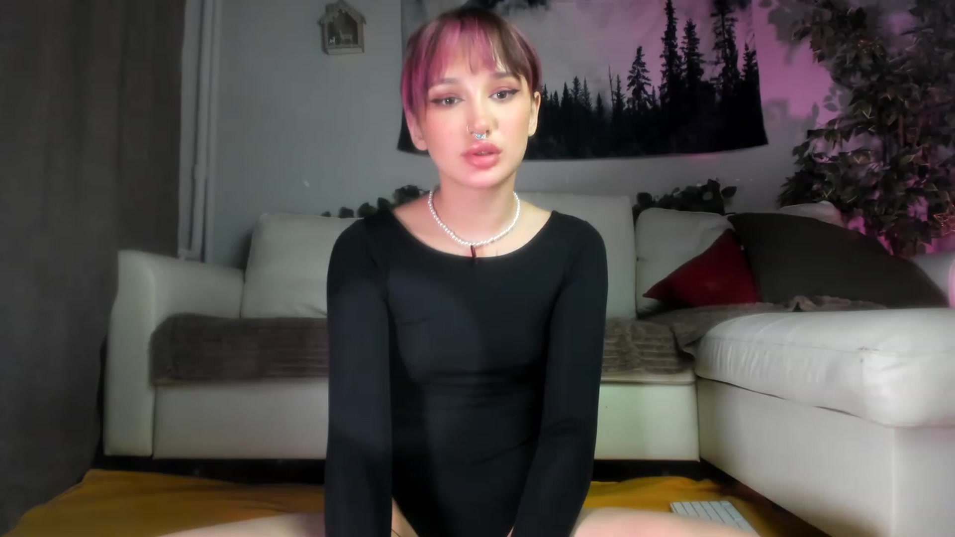 Gallery image thumbnail from Littlewetgirl's myfreecams stream on, 05/26/2023, 16:11 image 5 of 20