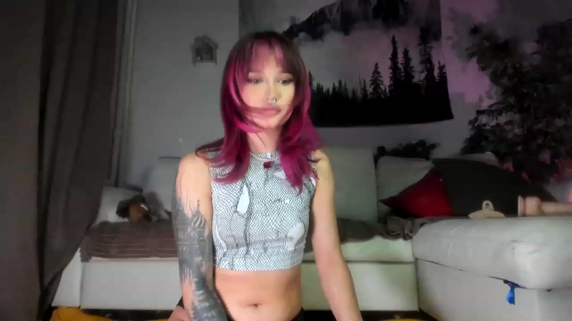 Gallery image thumbnail from Littlewetgirl's myfreecams stream on, 05/27/2023, 14:36 image 4 of 20