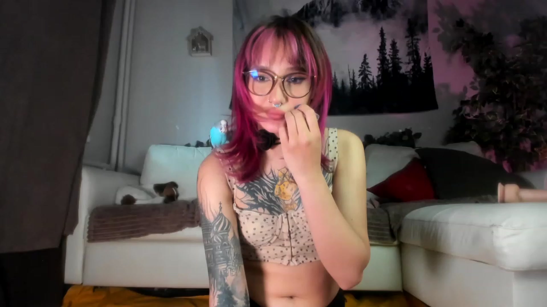 Gallery image thumbnail from Littlewetgirl's myfreecams stream on, 05/29/2023, 12:02 image 3 of 20