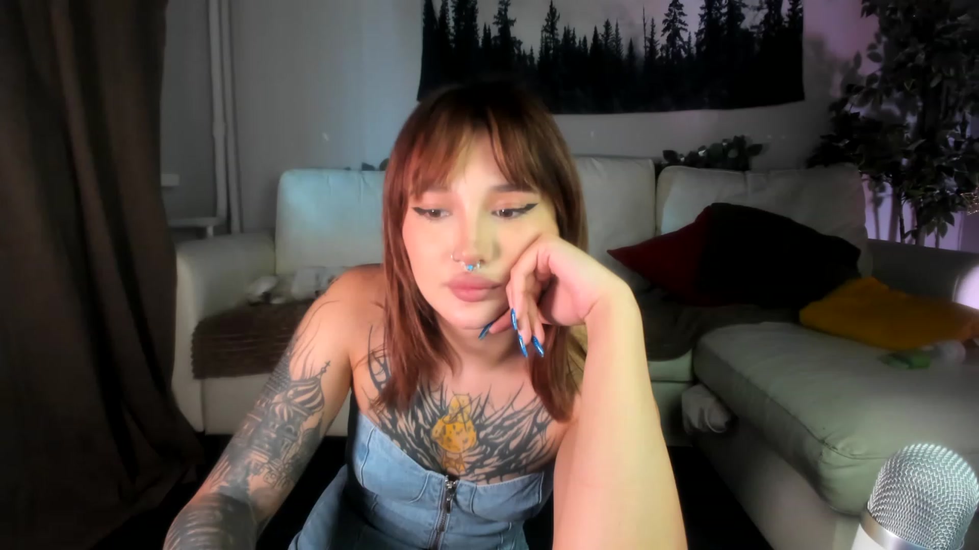 Gallery image thumbnail from Littlewetgirl's myfreecams stream on, 06/02/2023, 12:20 image 17 of 20
