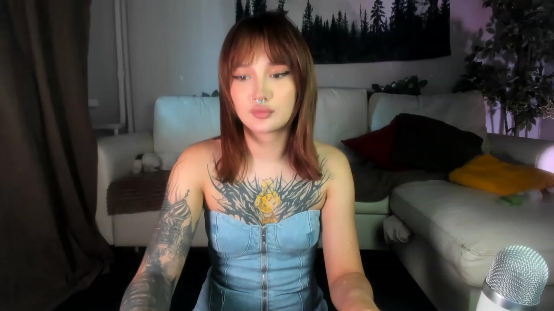Gallery image thumbnail from Littlewetgirl's myfreecams stream on, 06/02/2023, 12:20 image 11 of 20