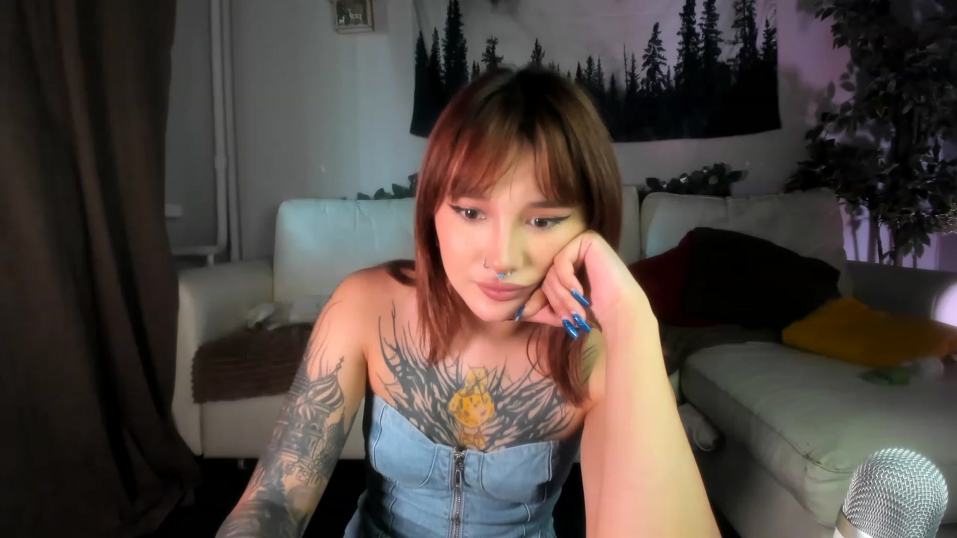 Gallery image thumbnail from Littlewetgirl's myfreecams stream on, 06/02/2023, 12:45 image 1 of 20