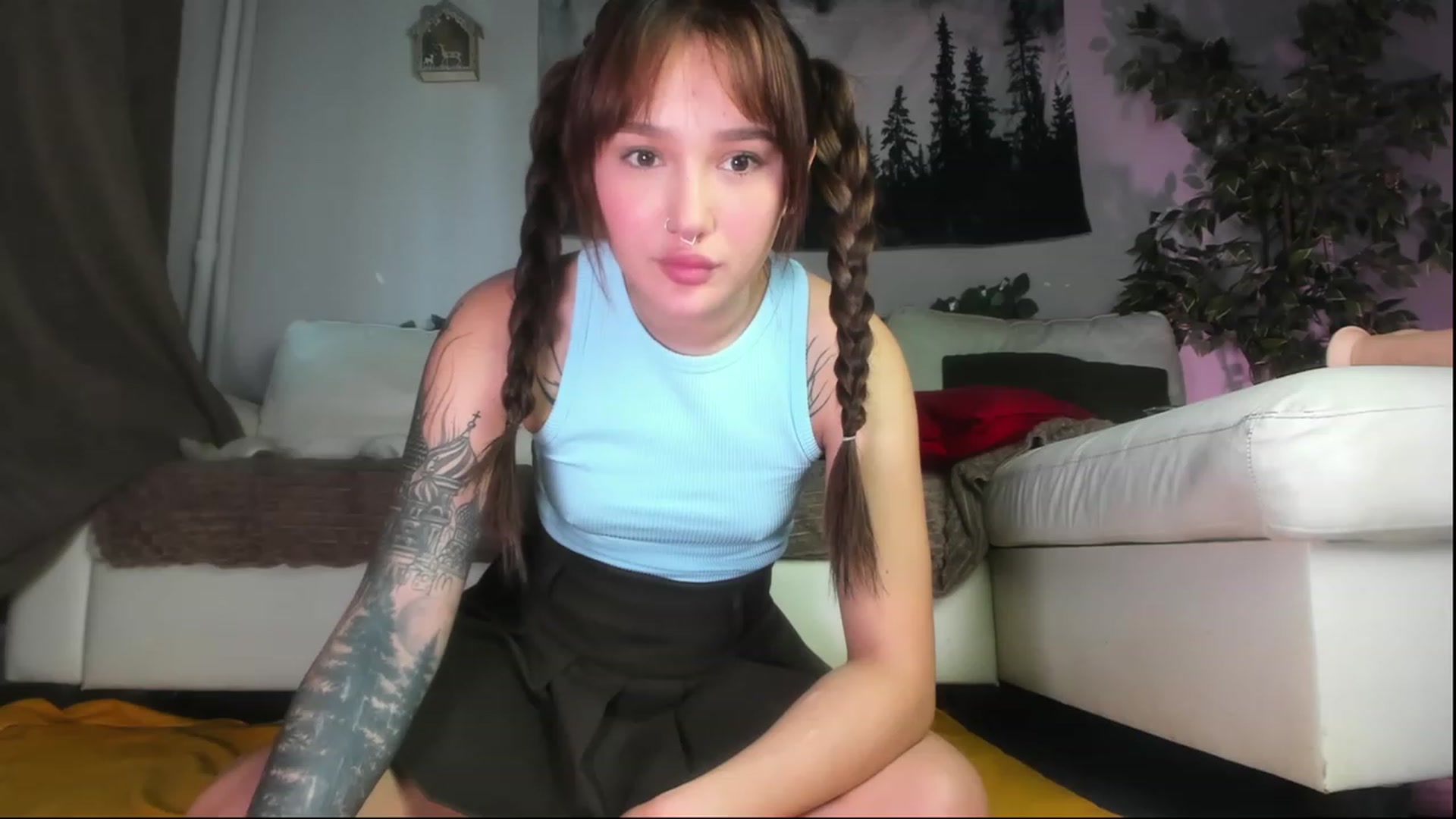 Gallery image thumbnail from Littlewetgirl's myfreecams stream on, 06/18/2023, 12:26 image 15 of 20