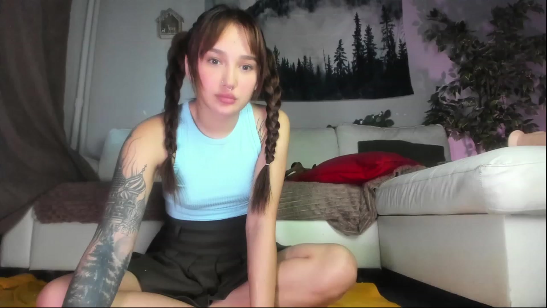Gallery image thumbnail from Littlewetgirl's myfreecams stream on, 06/18/2023, 12:50 image 7 of 20