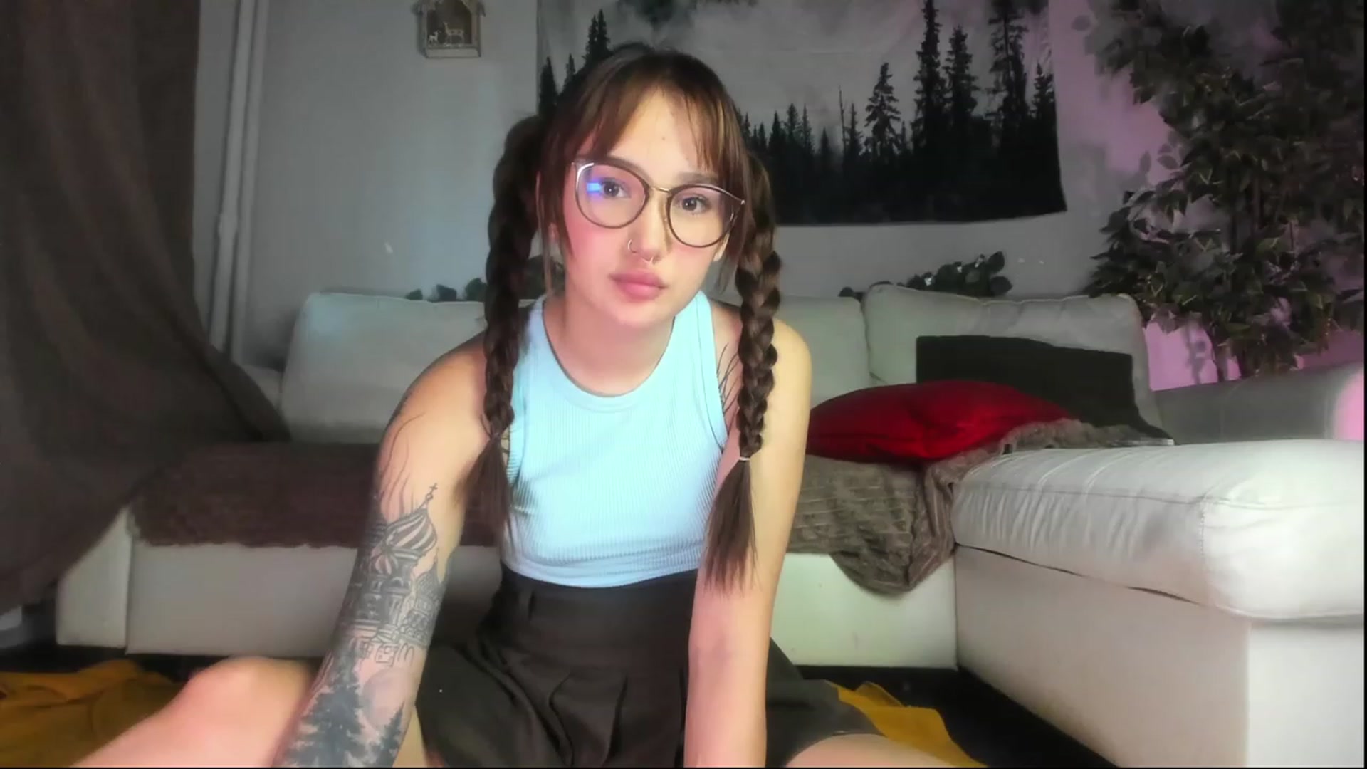 Gallery image thumbnail from Littlewetgirl's myfreecams stream on, 06/18/2023, 12:50 image 18 of 20