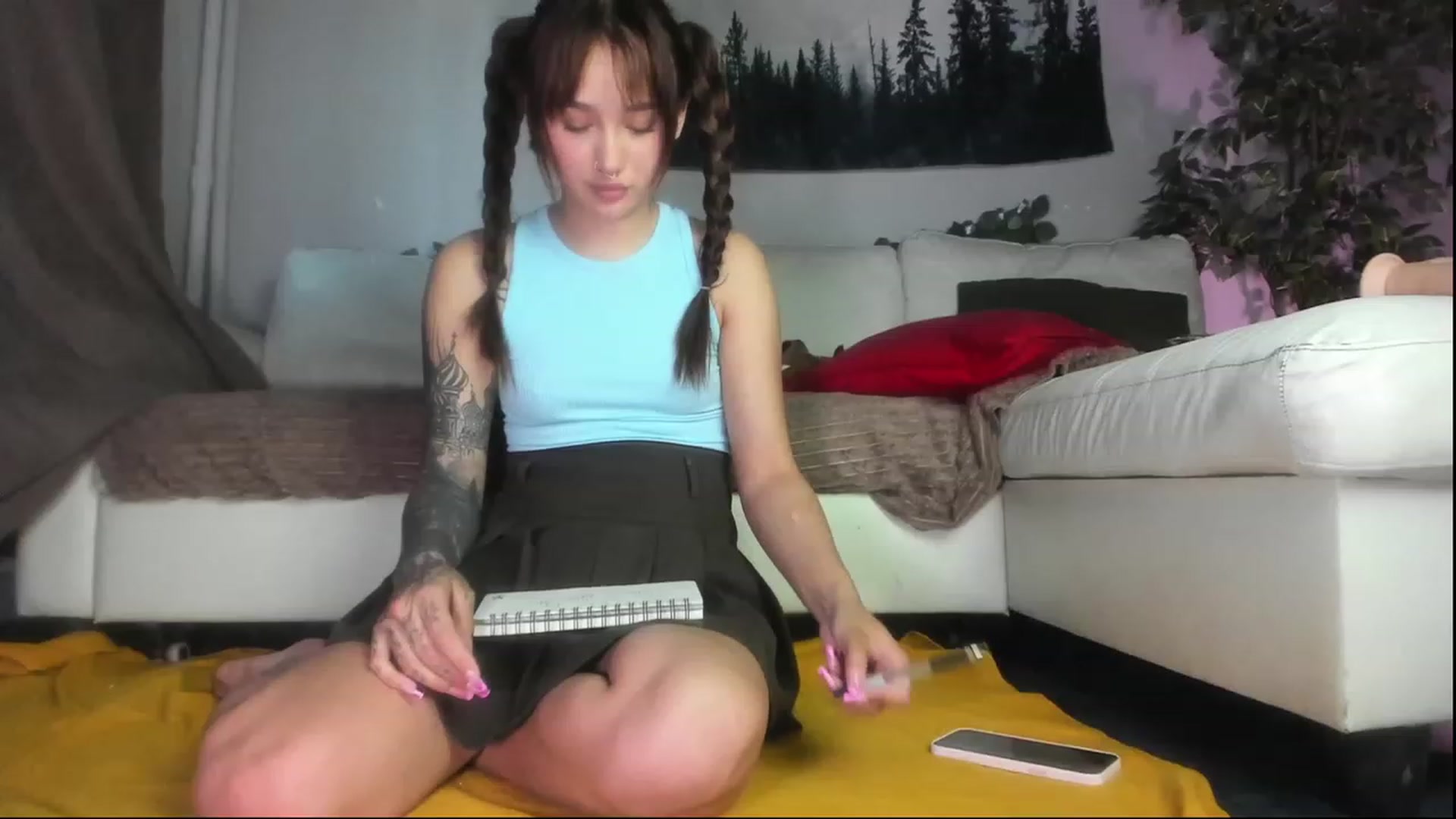 Gallery image thumbnail from Littlewetgirl's myfreecams stream on, 06/18/2023, 12:50 image 5 of 20