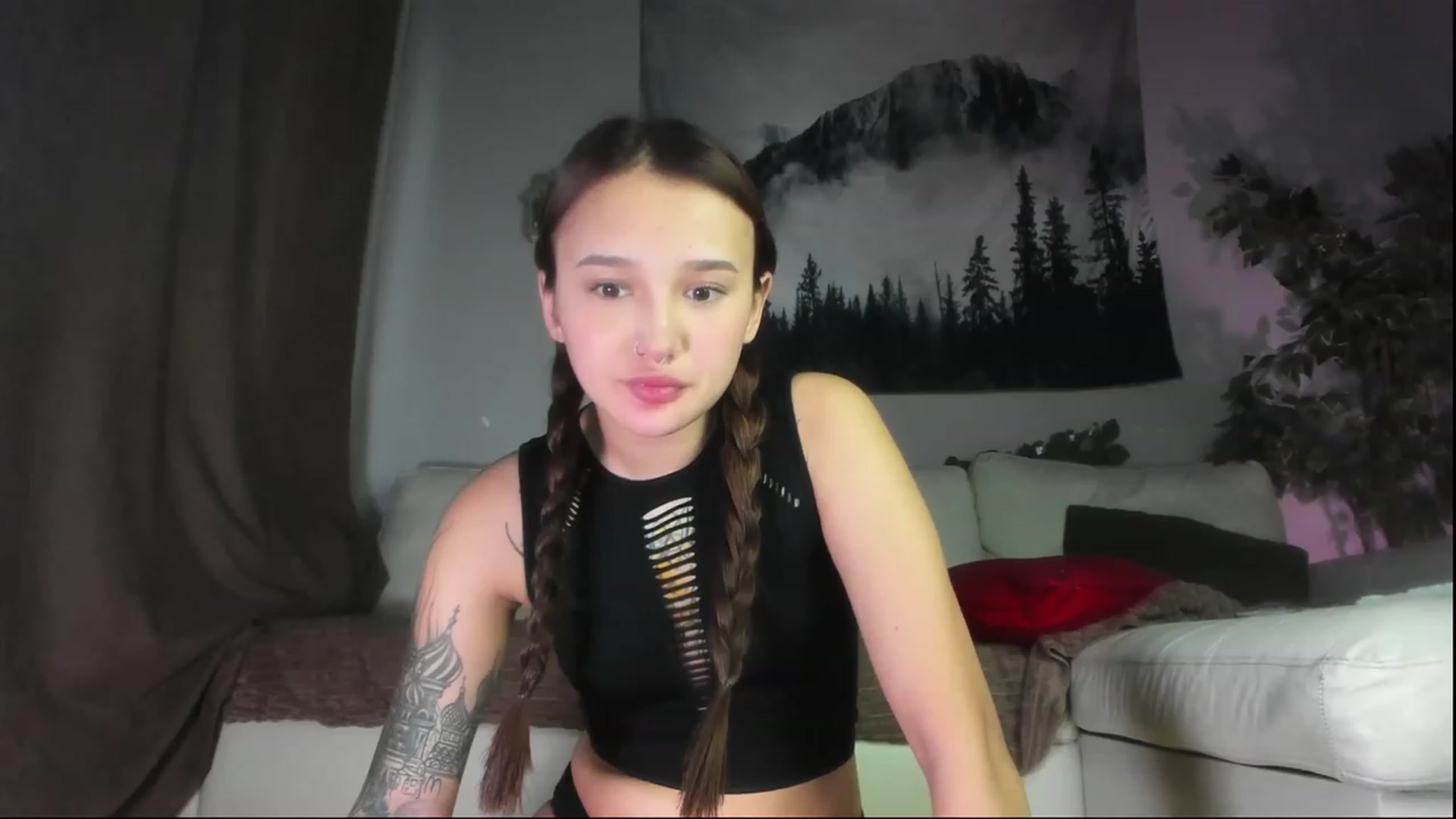 Gallery image thumbnail from Littlewetgirl's myfreecams stream on, 06/20/2023, 06:25 image 4 of 20