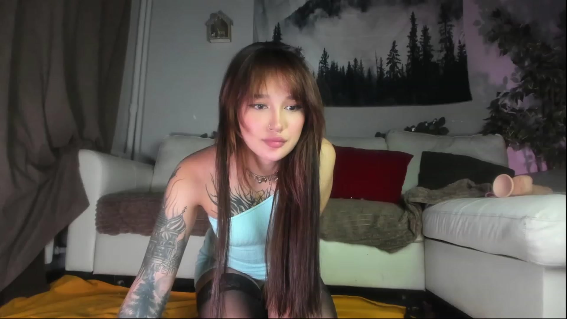 Gallery image thumbnail from Littlewetgirl's myfreecams stream on, 06/22/2023, 15:10 image 16 of 20