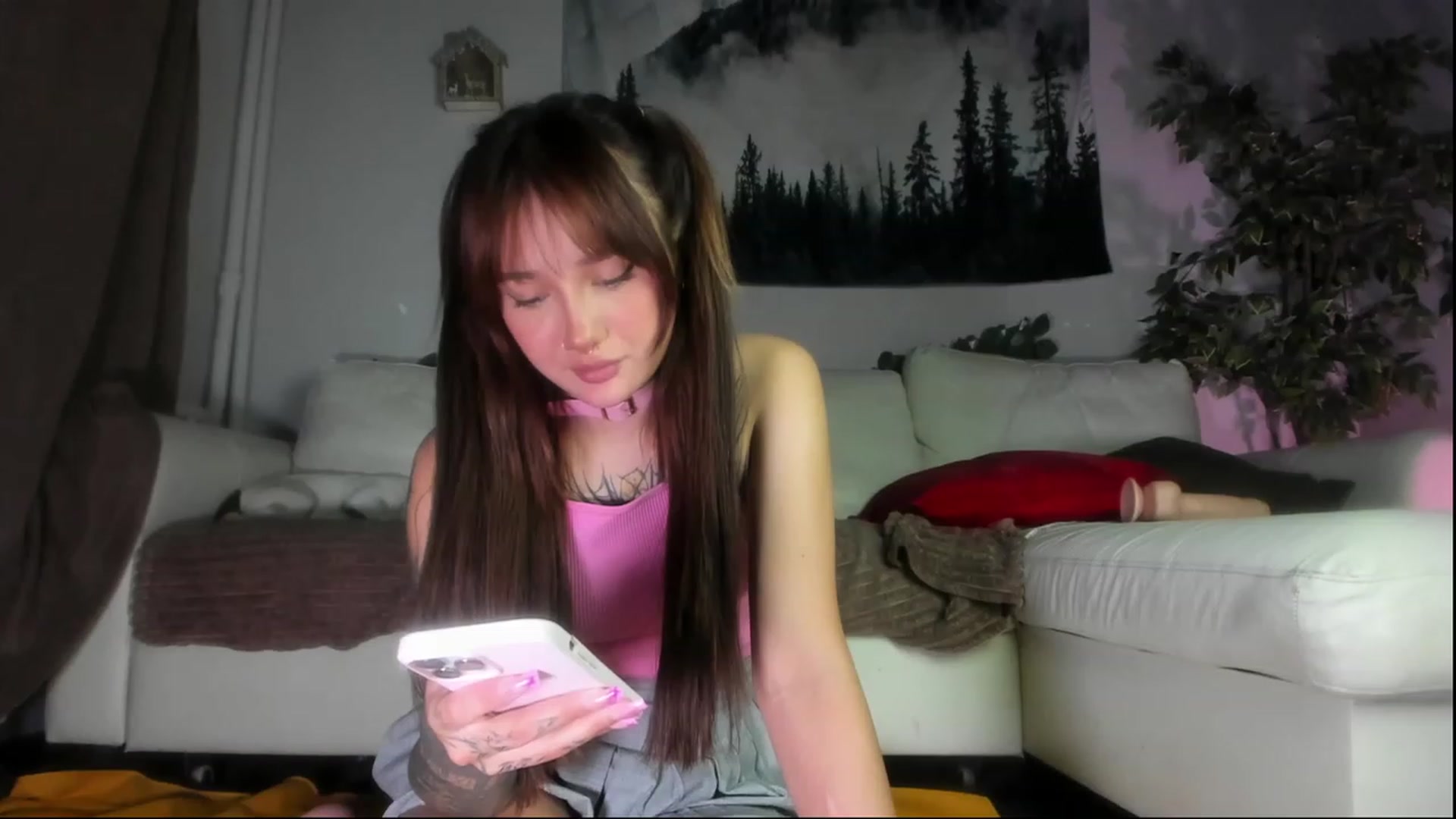 Gallery image thumbnail from Littlewetgirl's myfreecams stream on, 06/25/2023, 14:47 image 12 of 20
