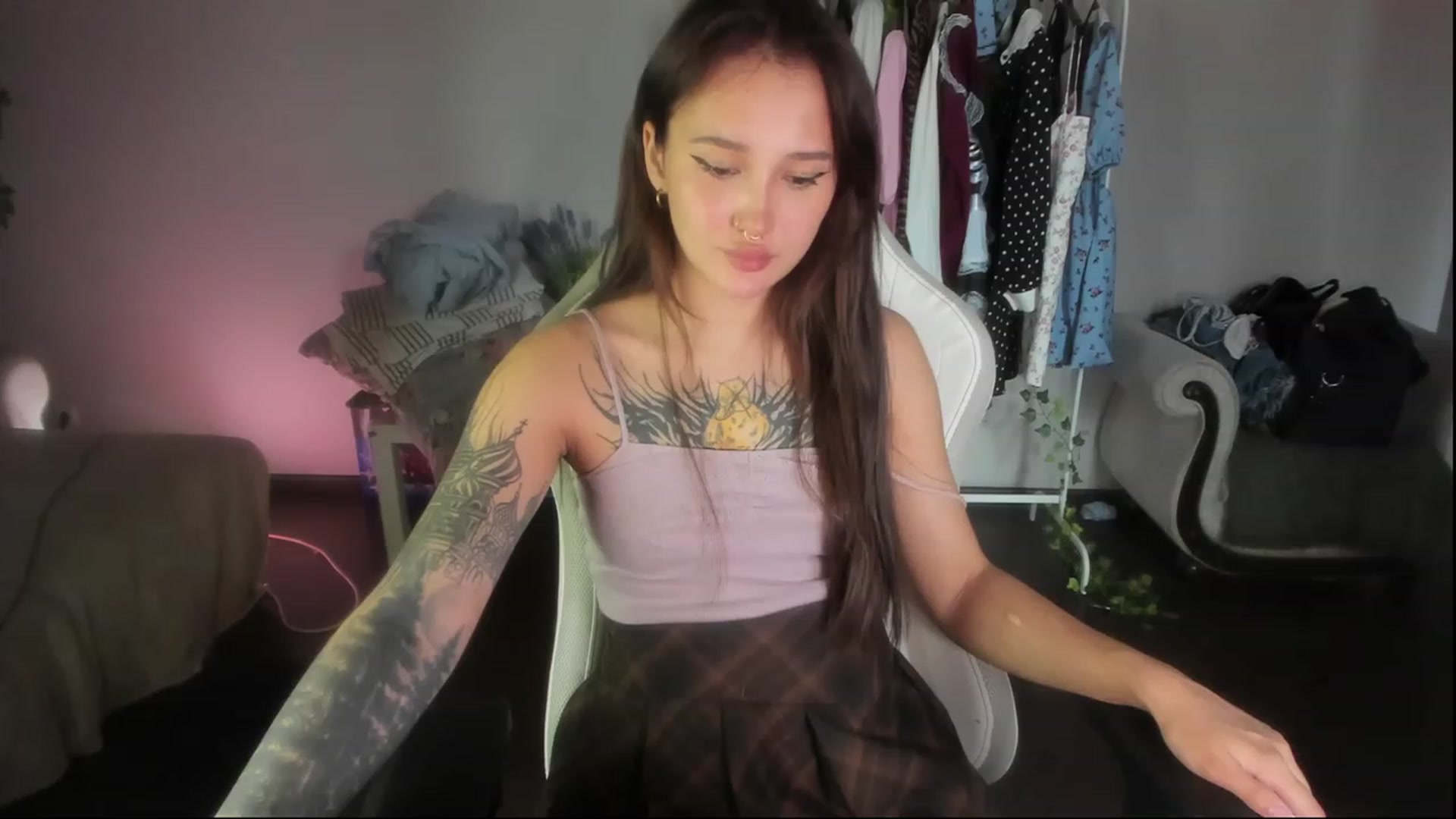 Gallery image thumbnail from Littlewetgirl's myfreecams stream on, 07/06/2023, 07:30 image 9 of 20
