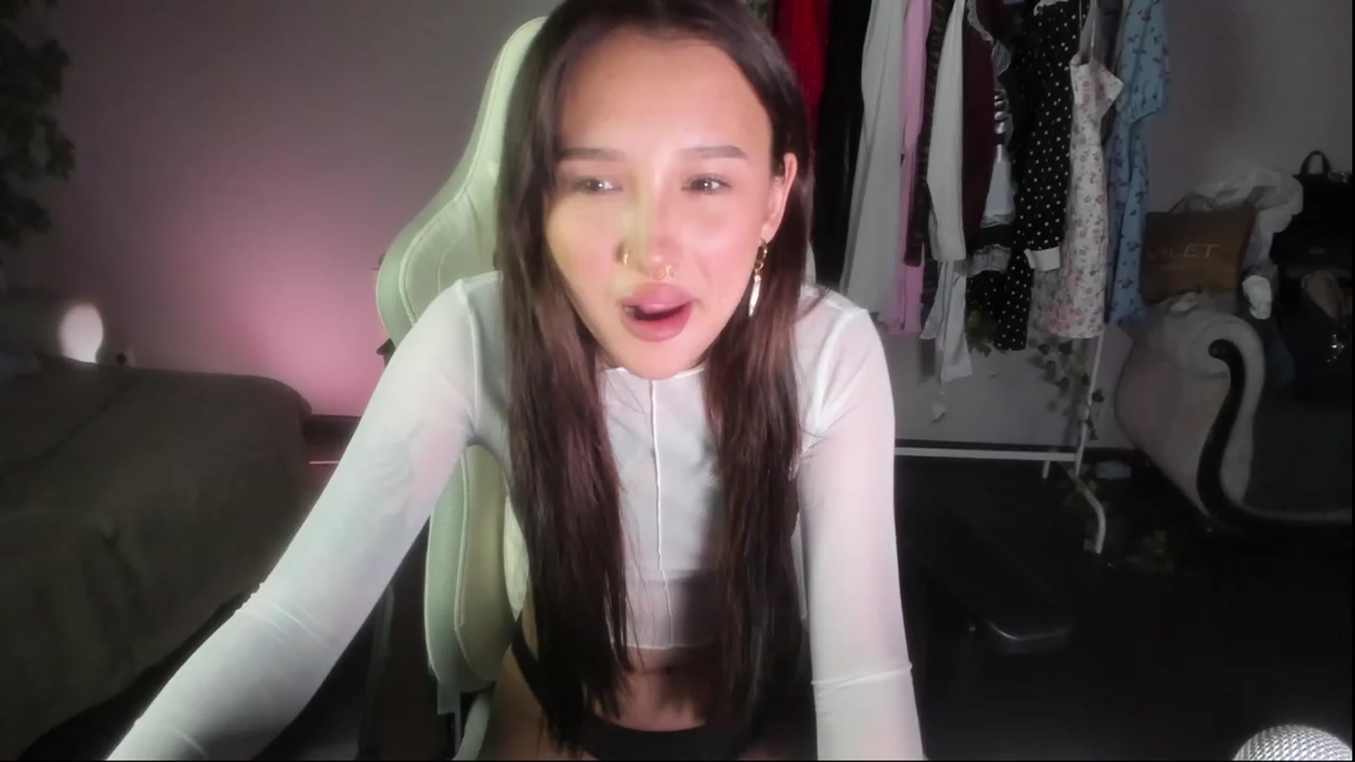 Gallery image thumbnail from Littlewetgirl's myfreecams stream on, 07/06/2023, 14:35 image 2 of 20