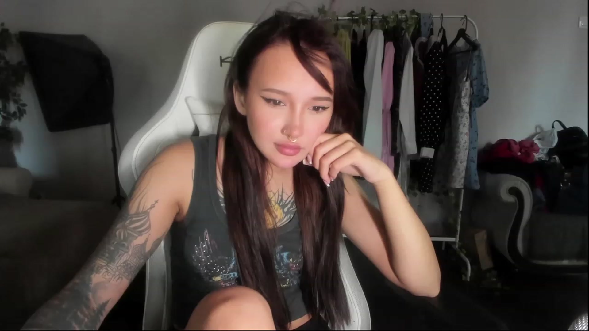 Gallery image thumbnail from Littlewetgirl's myfreecams stream on, 07/07/2023, 07:42 image 2 of 20