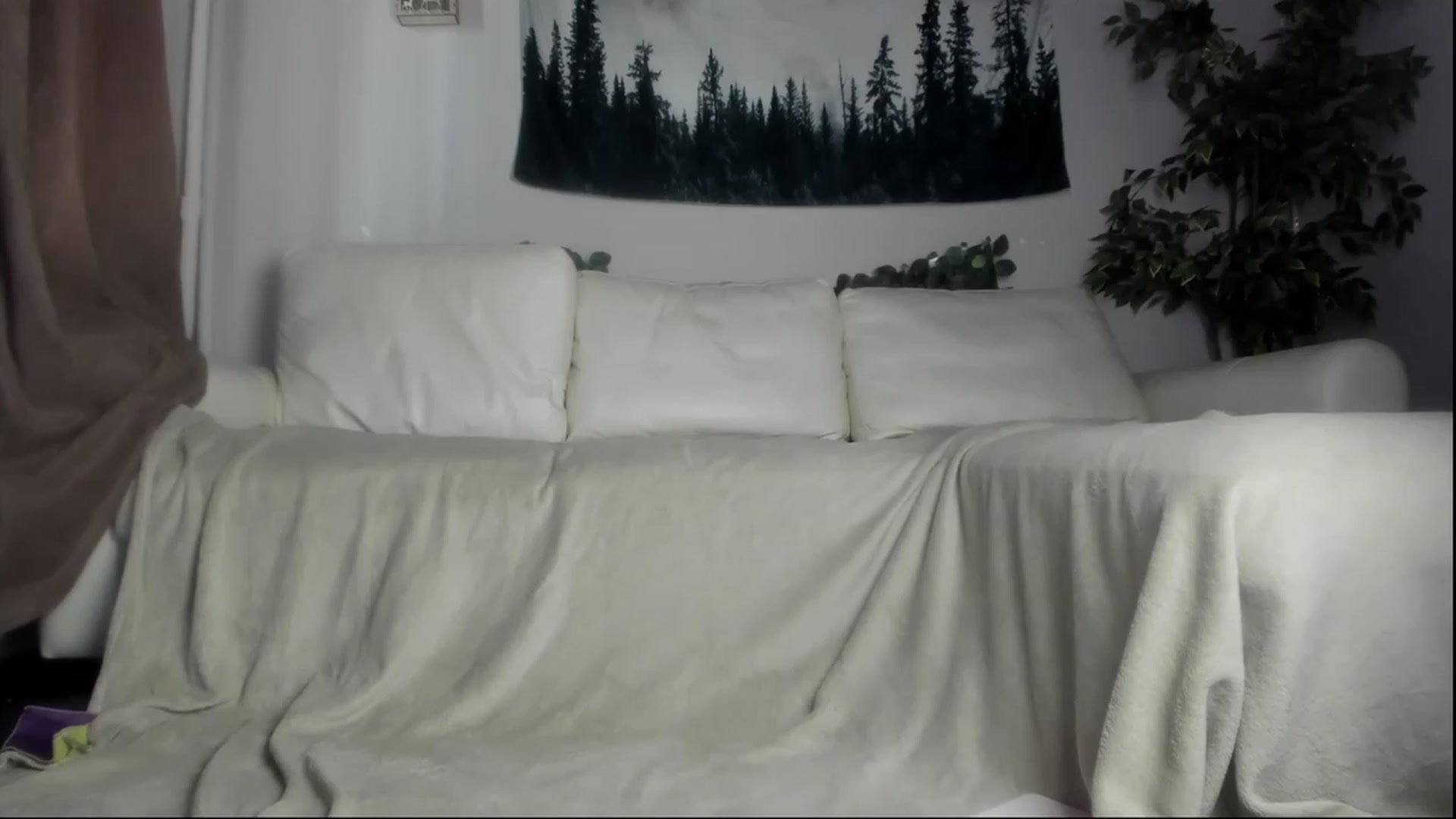 Gallery image thumbnail from Littlewetgirl's myfreecams stream on, 07/10/2023, 08:33 image 1 of 20